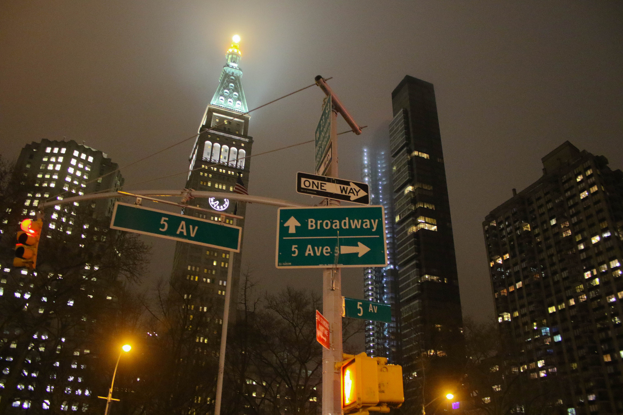 Canon EF-S 18-55mm F3.5-5.6 II sample photo. New york, new york photography