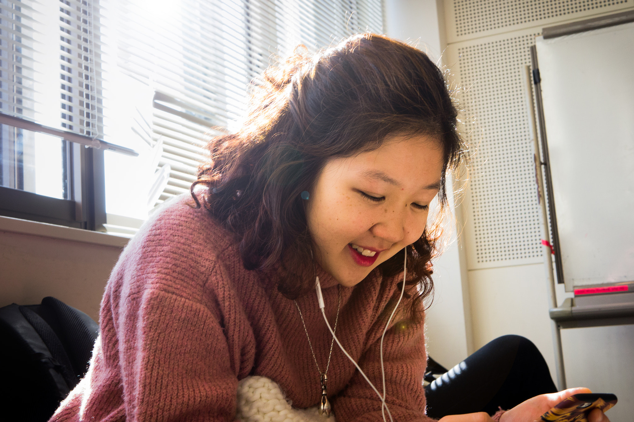 Panasonic Lumix DMC-GH2 + LUMIX G 25/F1.7 sample photo. Smile photography