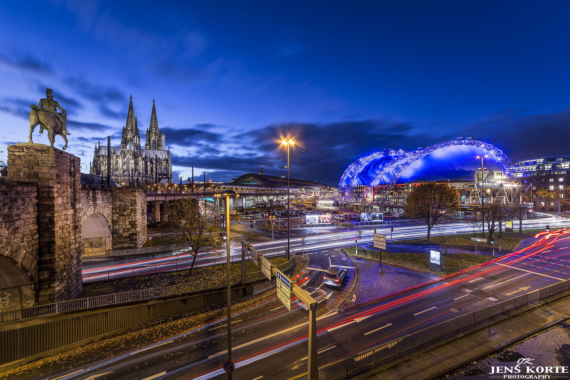 Sigma 12-24mm F4.5-5.6 II DG HSM sample photo. Dom & musical dome, cologne photography