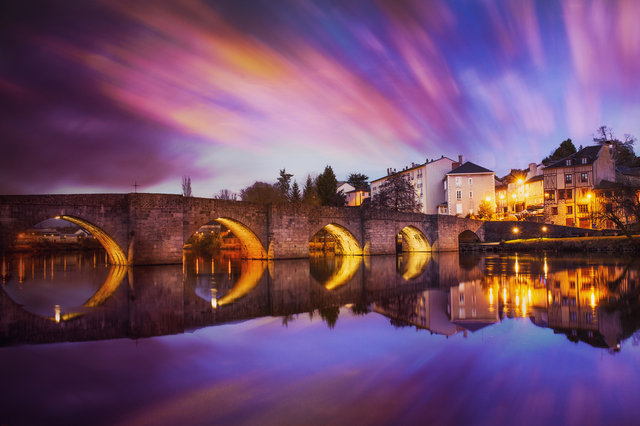 Canon EF 28mm F2.8 IS USM sample photo. Sunset at limoges photography