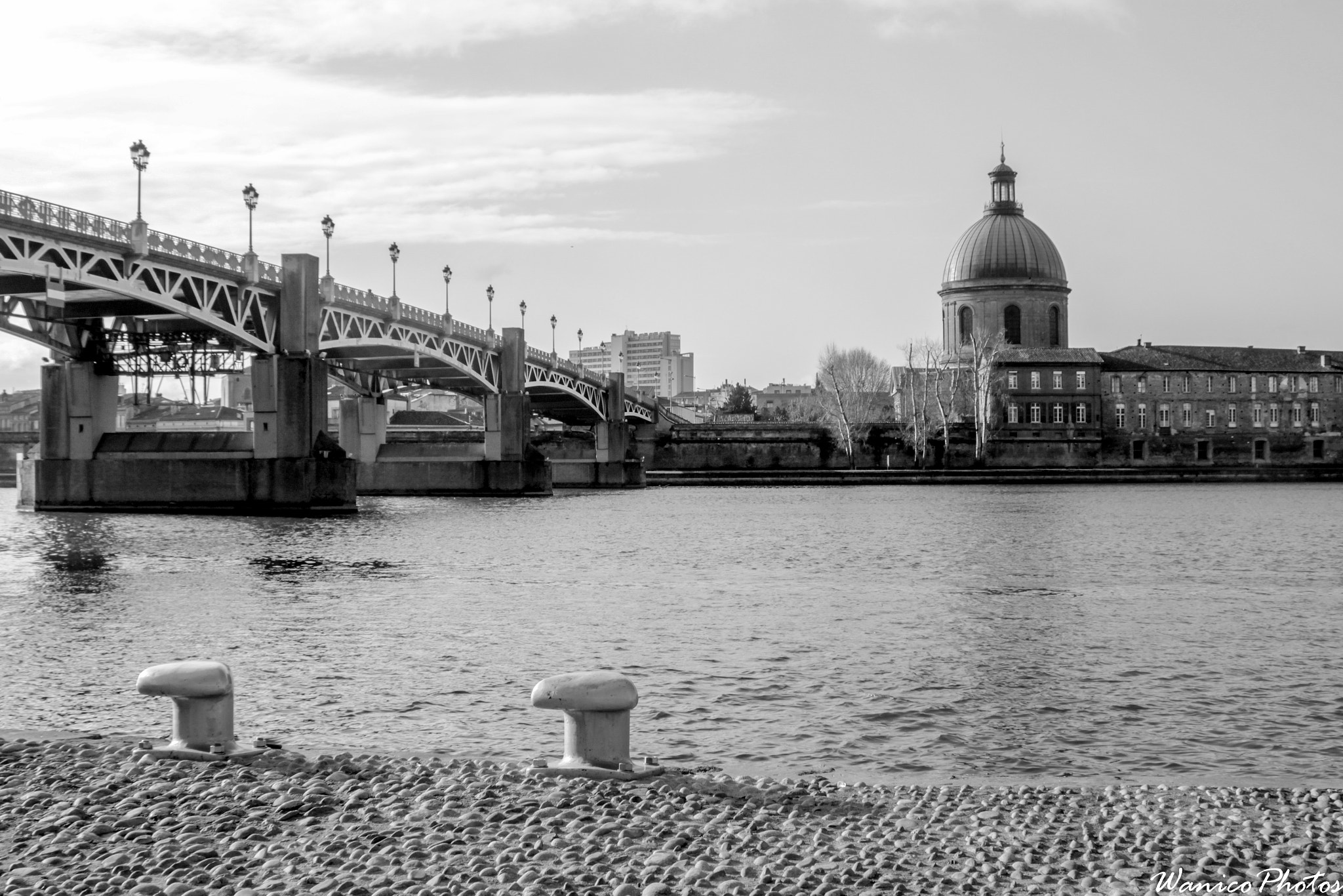 Canon EF 28-80mm f/3.5-5.6 sample photo. Saint-pierre photography