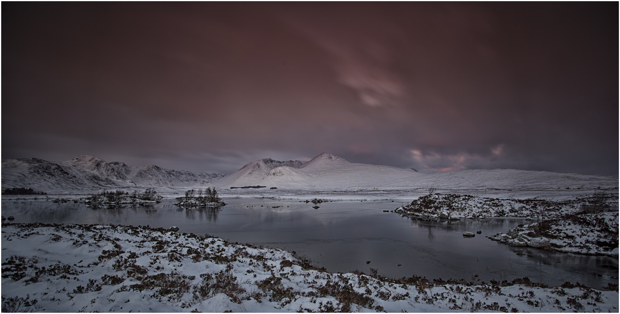 Canon EF 17-40mm F4L USM sample photo. Rannoch lochan 7.55am photography