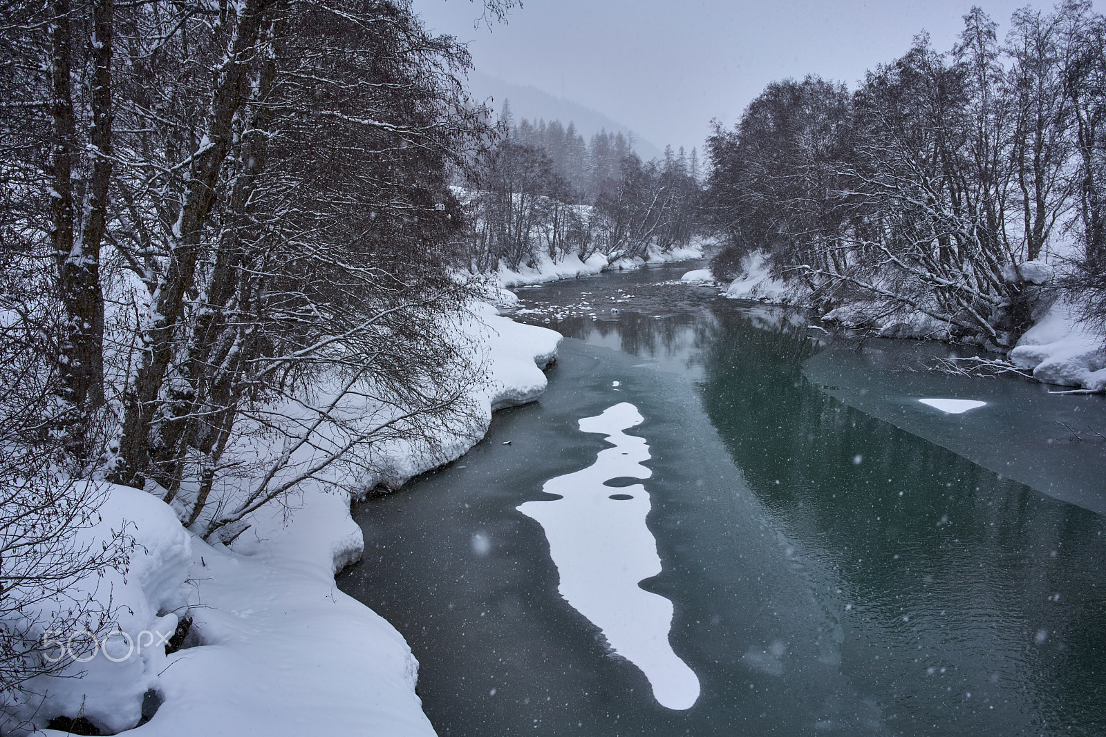 Sony a7R II + Sony Sonnar T* FE 35mm F2.8 ZA sample photo. The rhone river photography