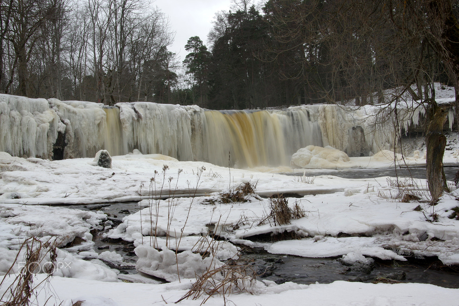 Pentax K-3 + Tamron AF 28-75mm F2.8 XR Di LD Aspherical (IF) sample photo. Almost frozen photography