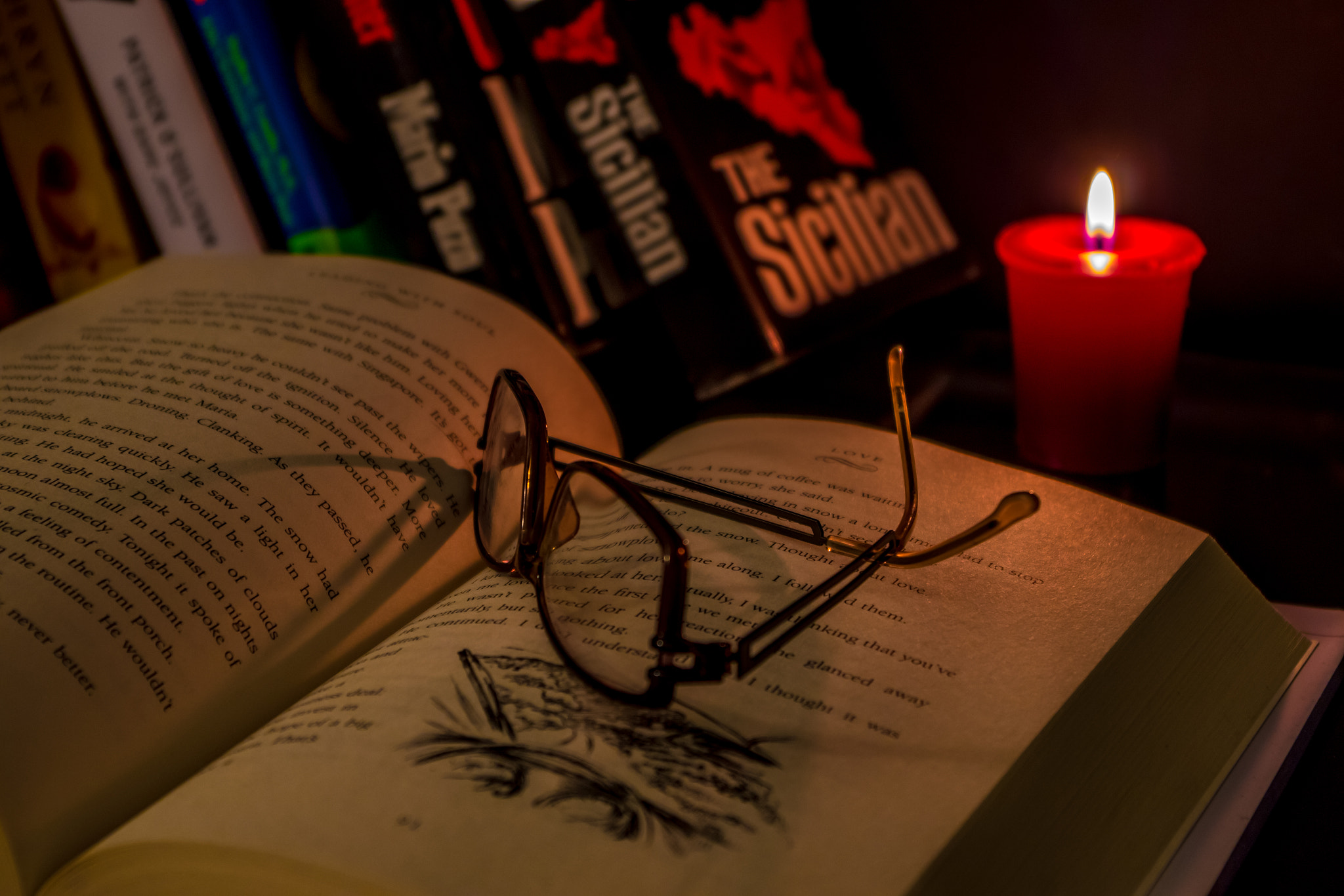 Pentax K-S1 sample photo. Book reading candle photography