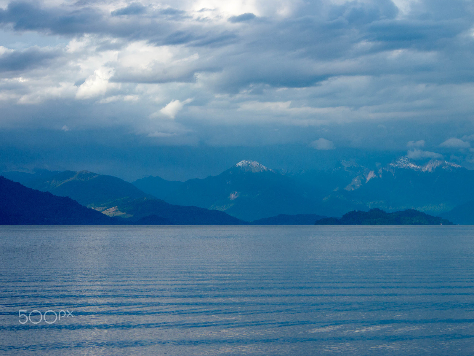 Olympus PEN E-P3 sample photo. Lago chileno en patagonia photography