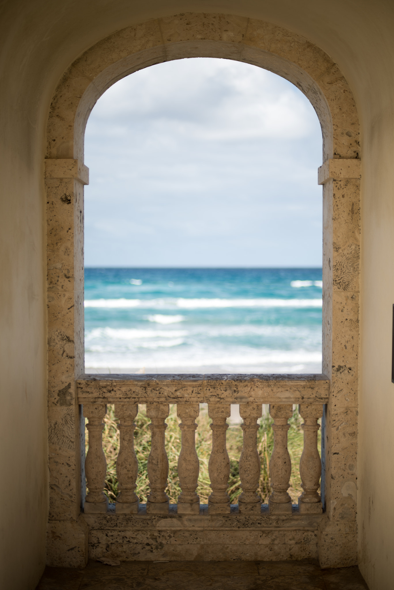 Nikon D810 + Nikon AF Nikkor 50mm F1.4D sample photo. Location scouting in palm beach photography