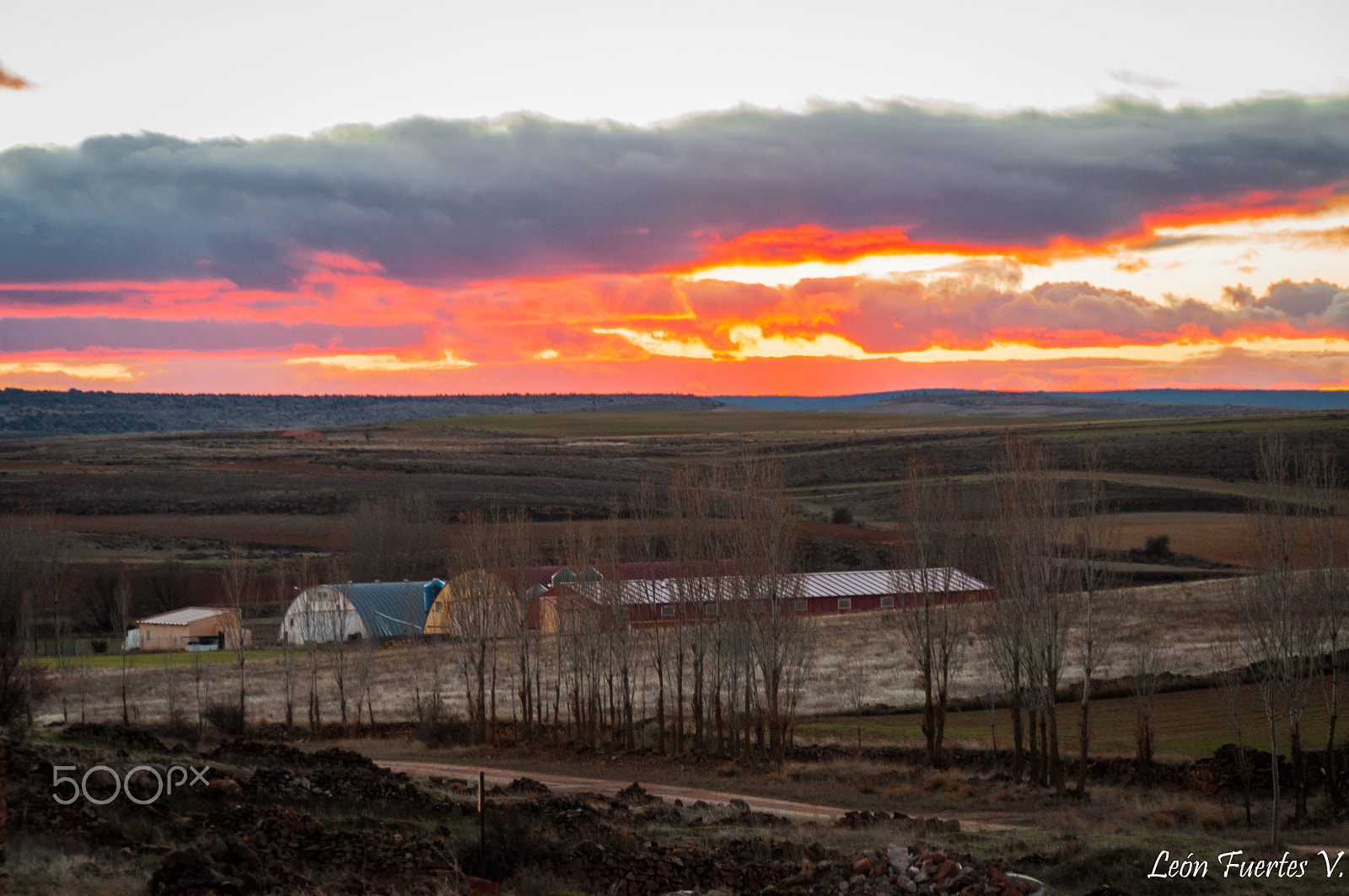 Nikon D5000 sample photo. Cambio de tiempo. time change. photography