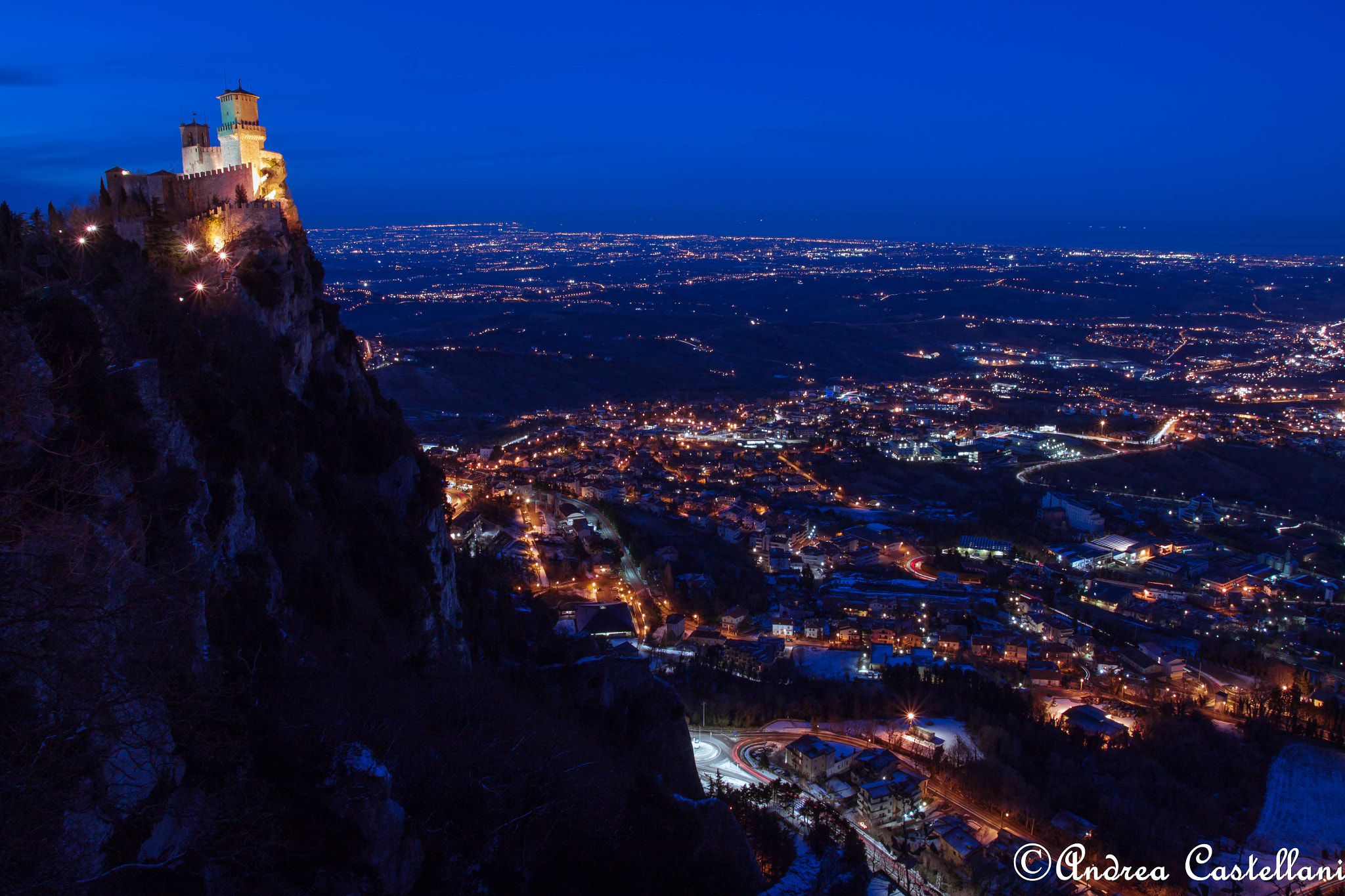 Tamron SP AF 17-50mm F2.8 XR Di II LD Aspherical (IF) sample photo. Castel of guaita photography