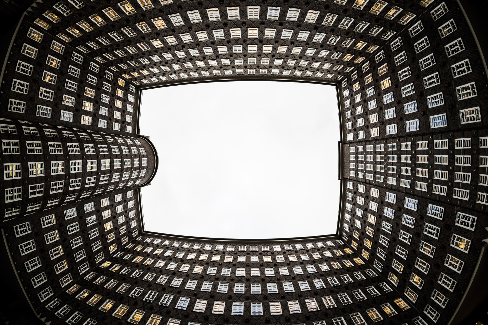 Samyang 12mm F2.8 ED AS NCS Fisheye sample photo. One window at a time / shark mouth photography