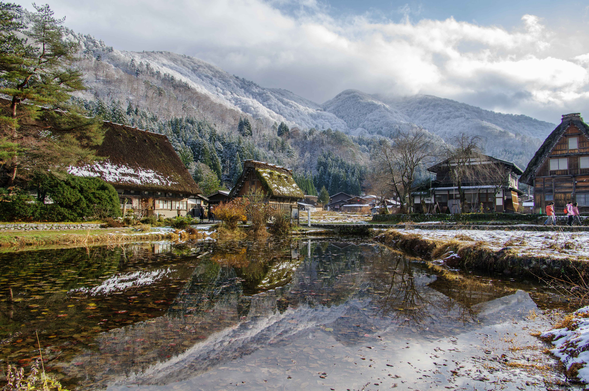 Pentax smc DA* 16-50mm F2.8 ED AL (IF) SDM sample photo. Shirakawa-go photography