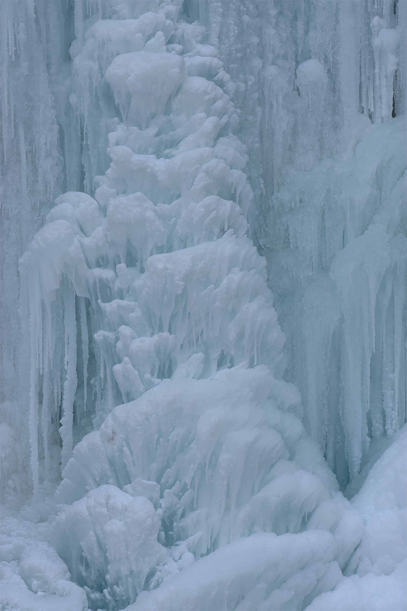Nikon AF-S Nikkor 70-200mm F4G ED VR sample photo. Into ice closed (lillafüred detail i.) photography