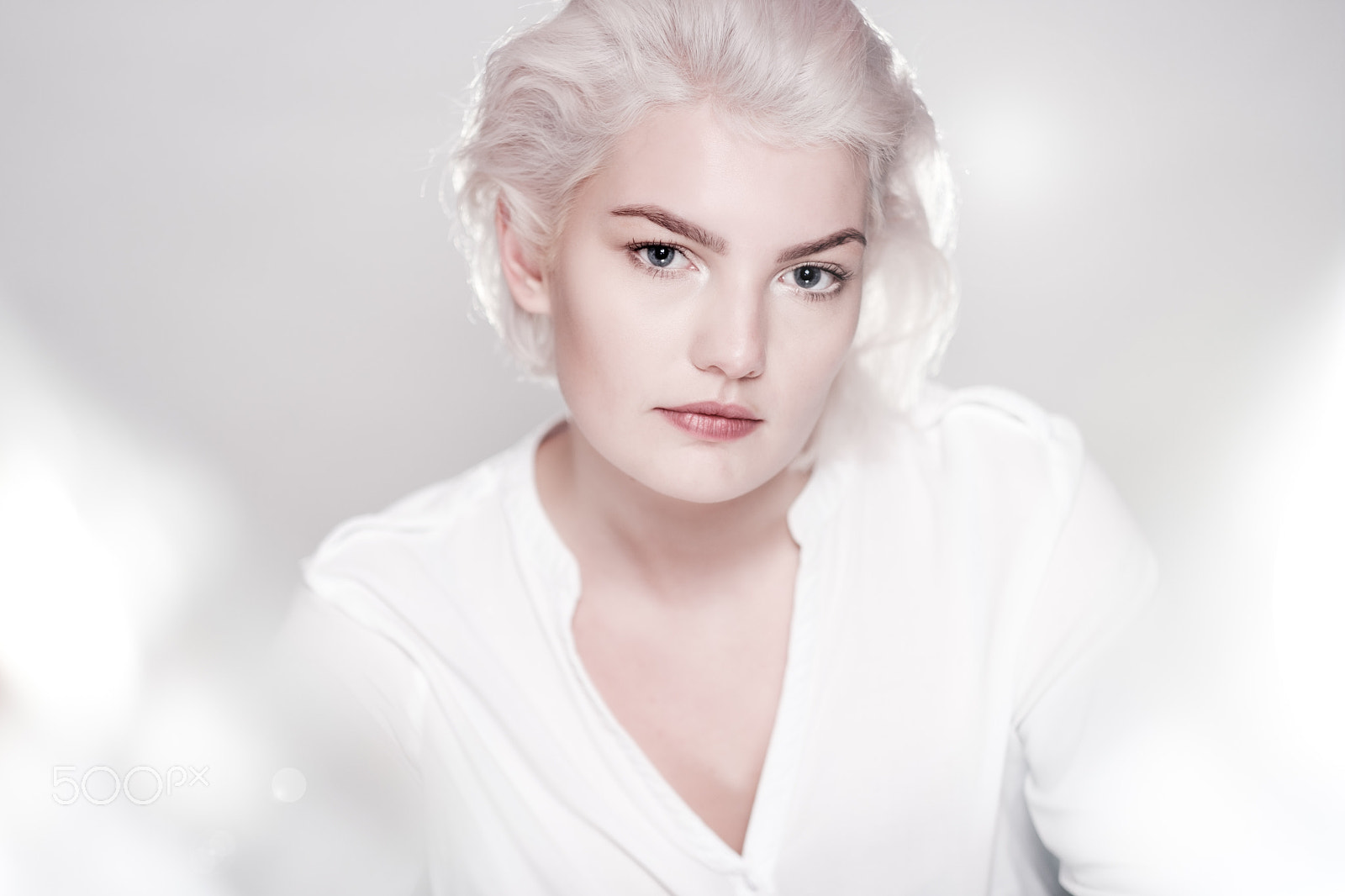 Fujifilm X-T2 + Fujifilm XF 56mm F1.2 R APD sample photo. Iza in my studio photography