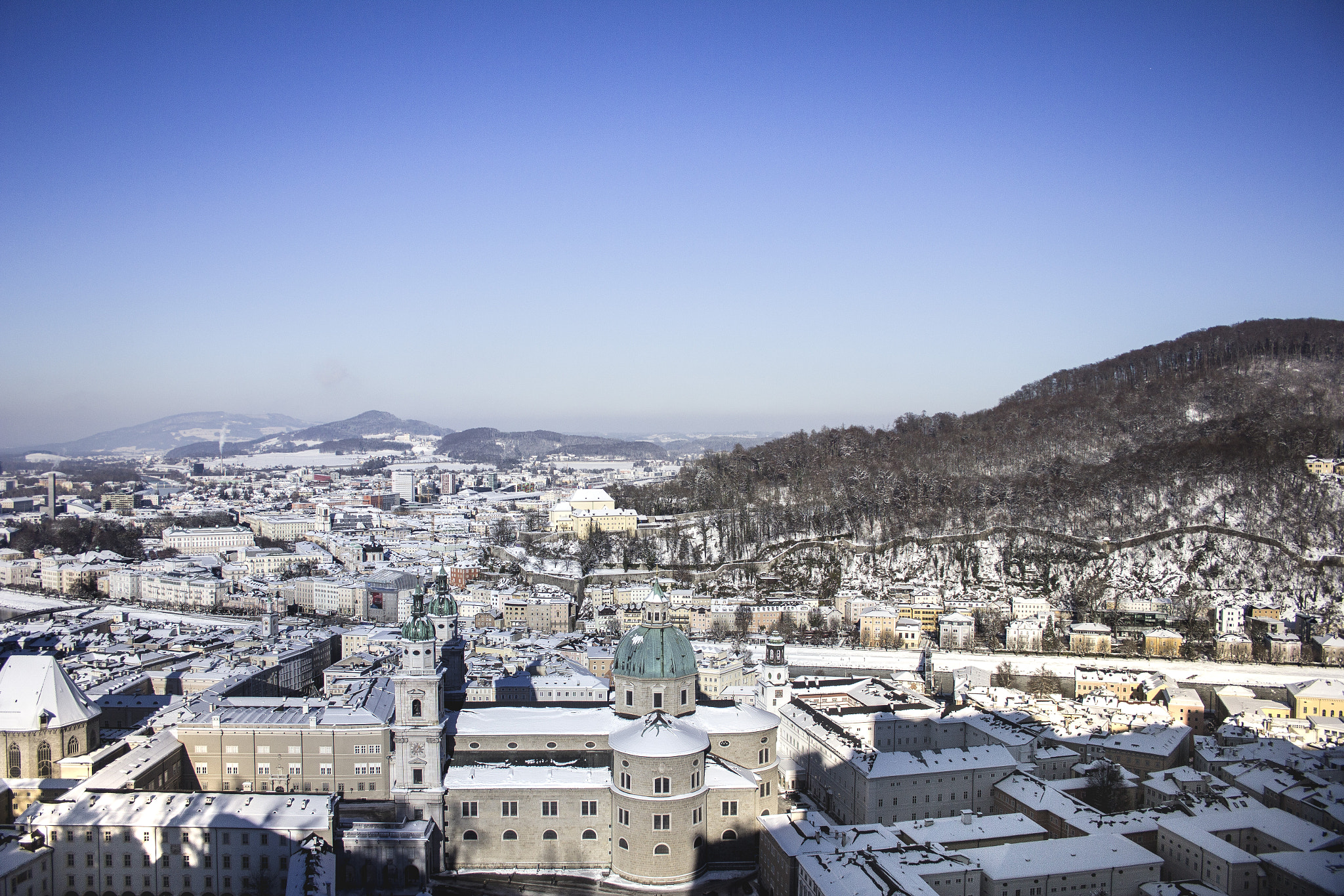 Canon EF-S 18-55mm F3.5-5.6 II sample photo. Salzburg panorama photography