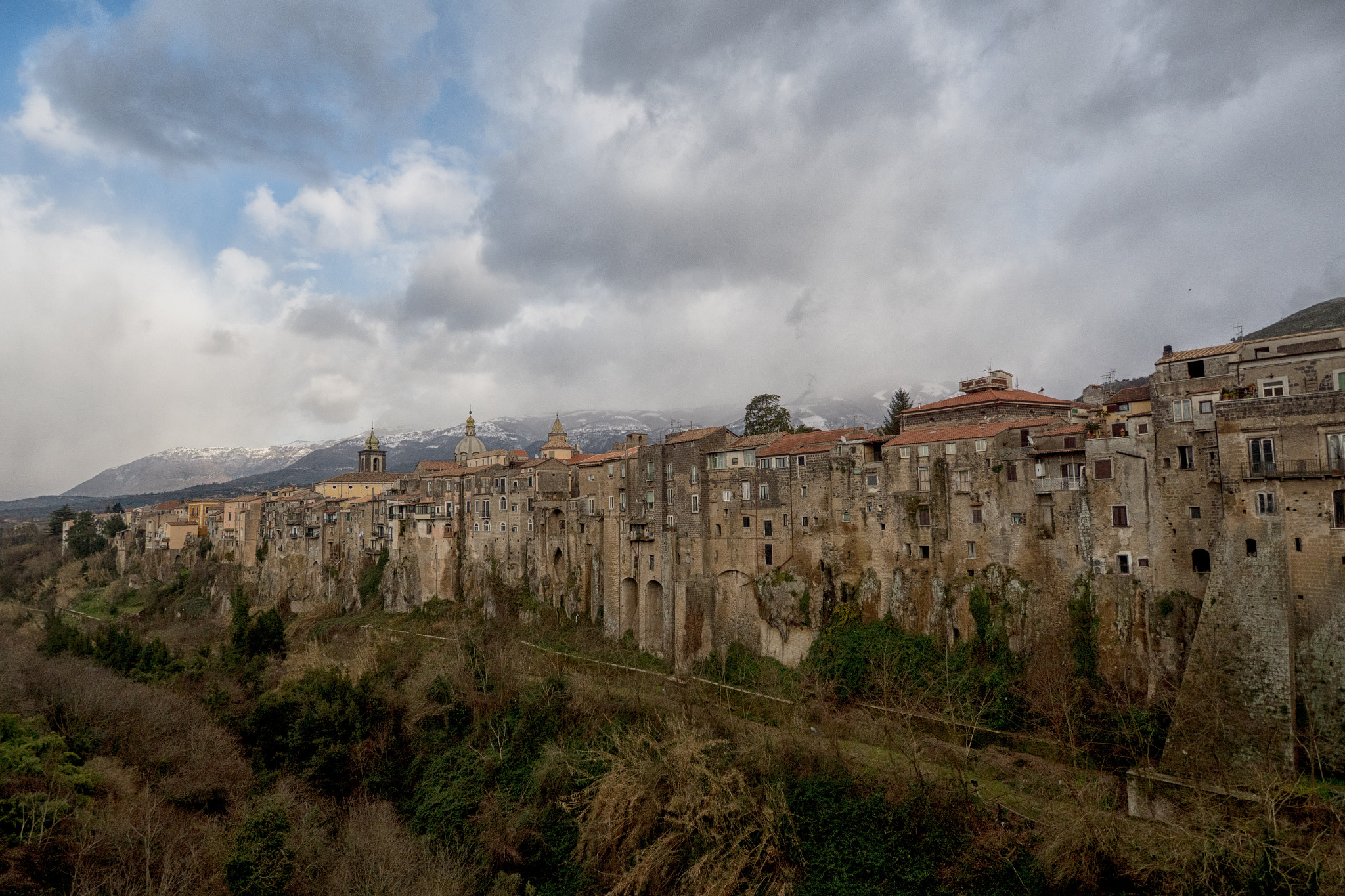 Olympus PEN-F + OLYMPUS M.9-18mm F4.0-5.6 sample photo. Sant'agata de'goti photography