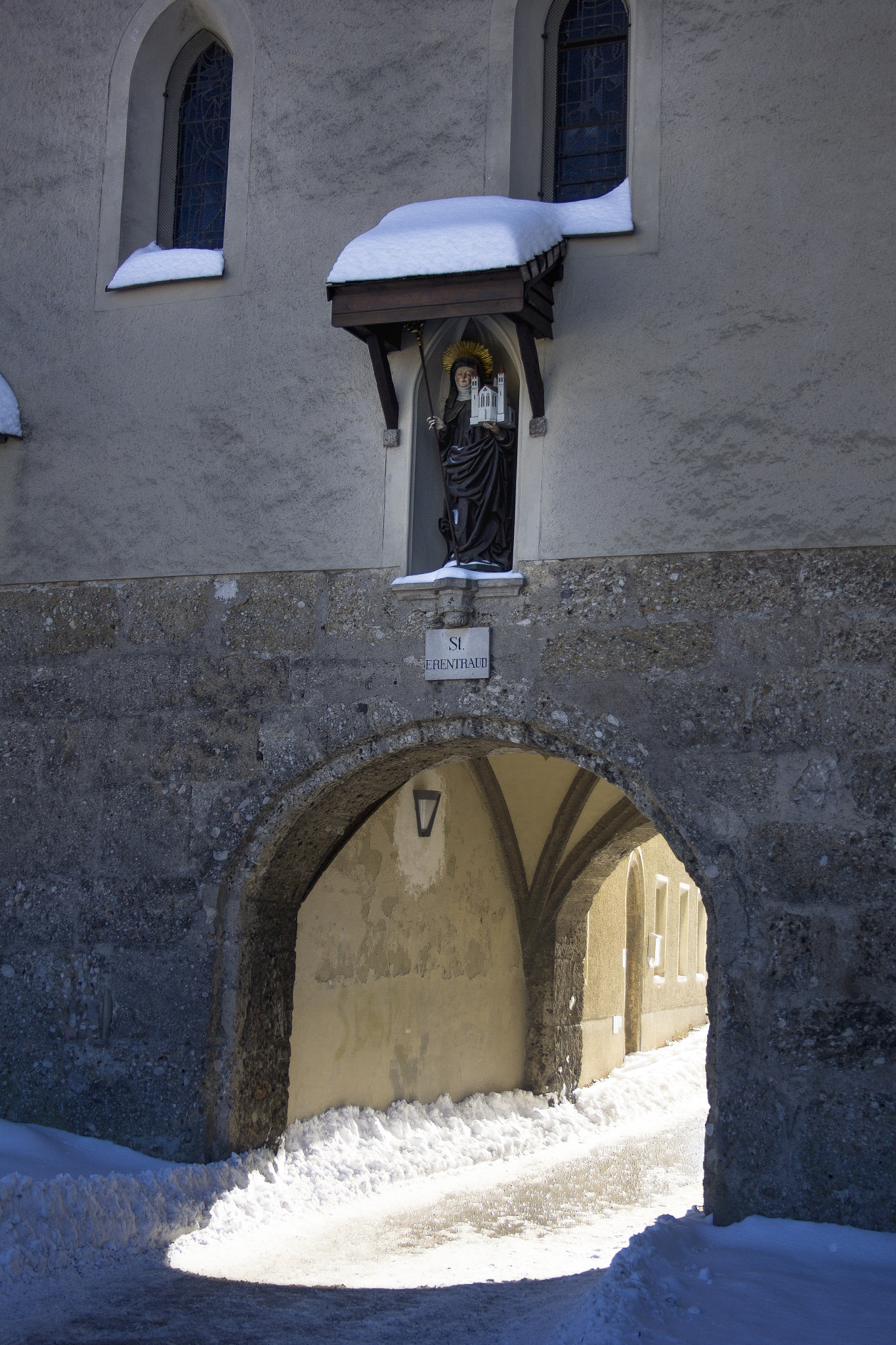 Canon EF-S 18-55mm F3.5-5.6 II sample photo. Where does it lead? photography