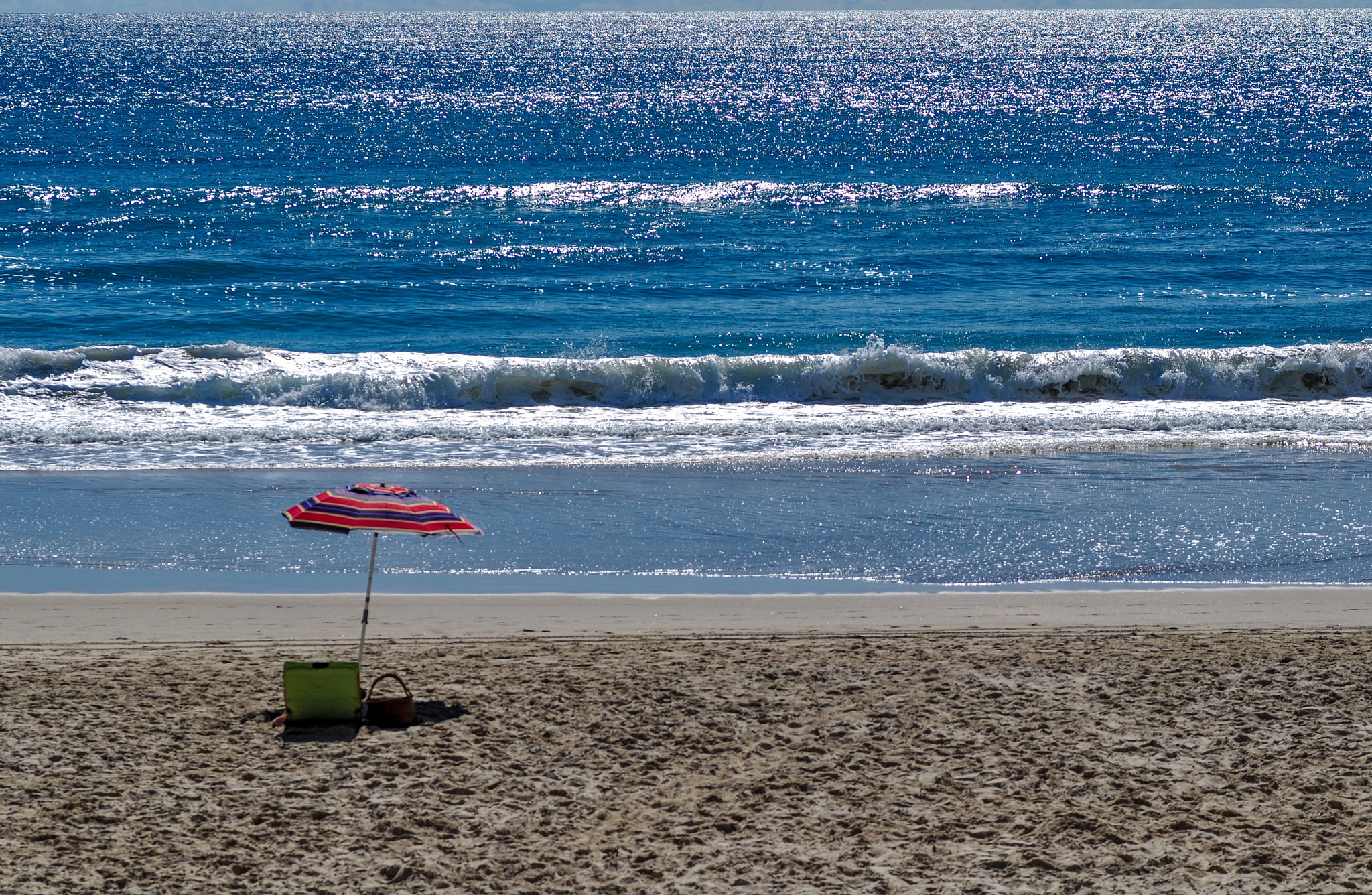 Nikon D5000 sample photo. Lonly beach. photography