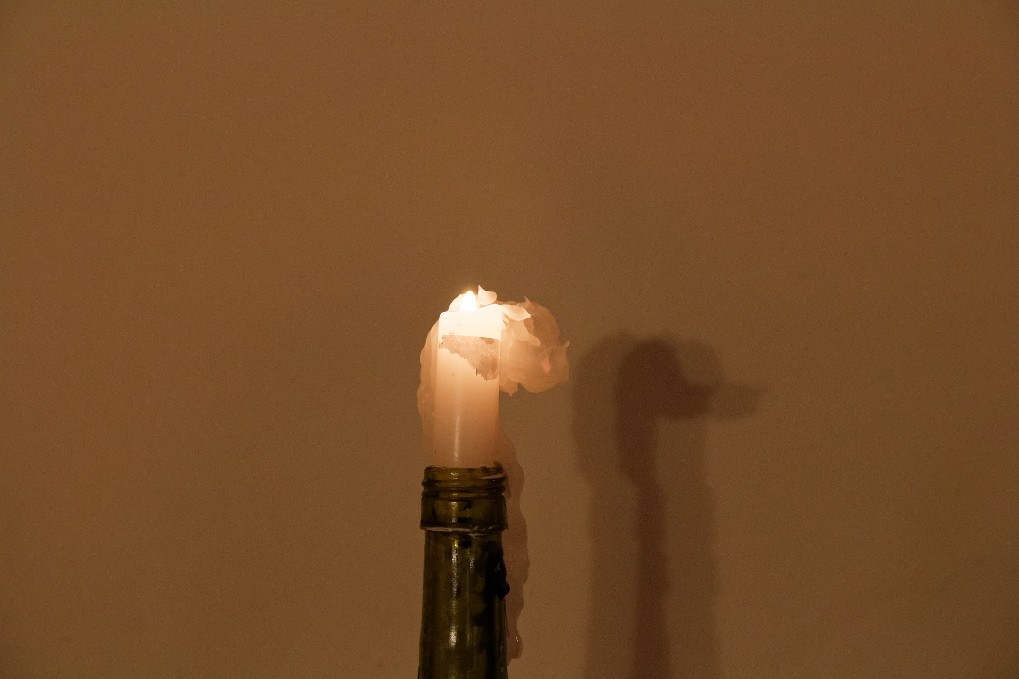 Canon EOS 100D (EOS Rebel SL1 / EOS Kiss X7) sample photo. Candle photography