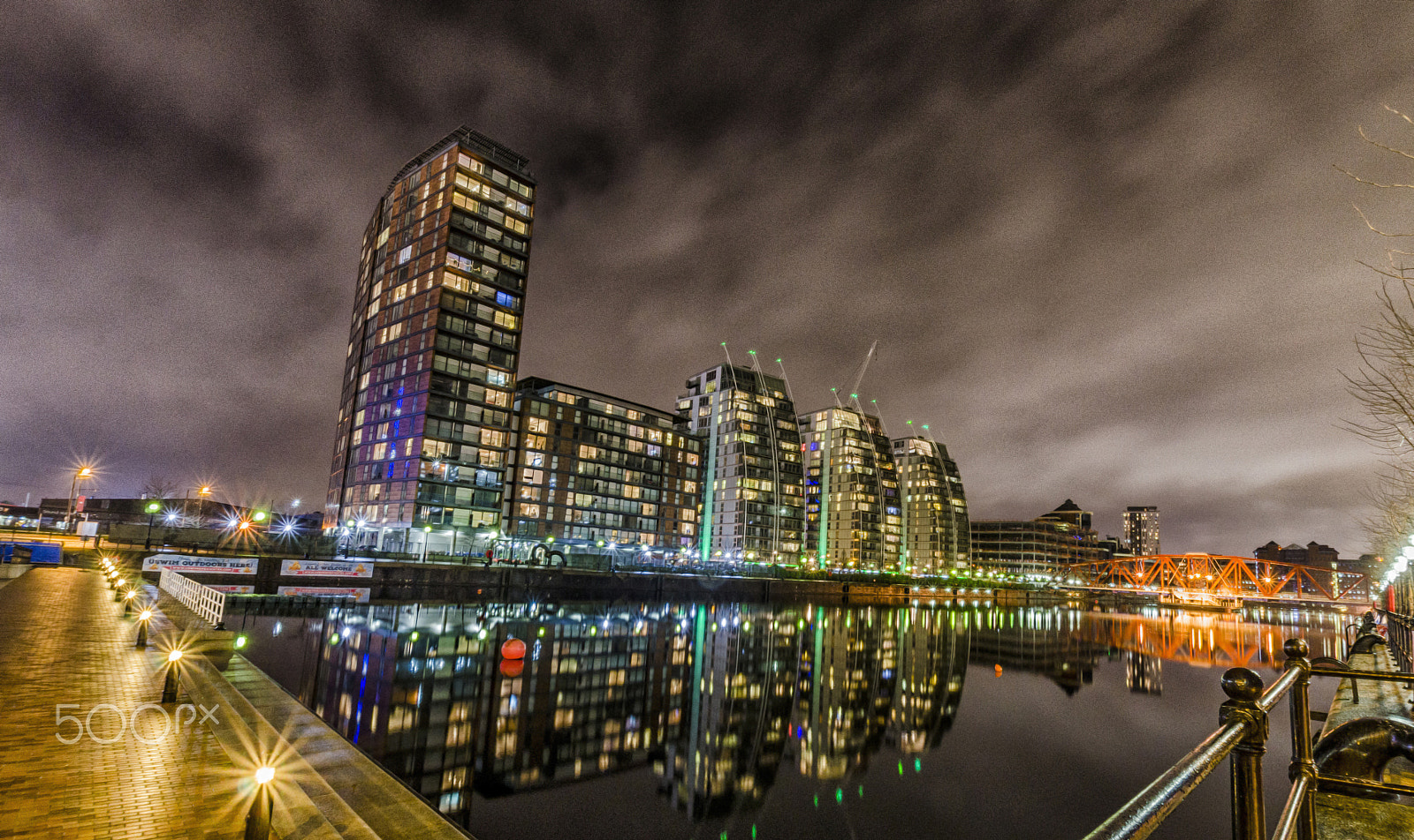 Nikon D5100 + Sigma 10-20mm F3.5 EX DC HSM sample photo. The quays photography