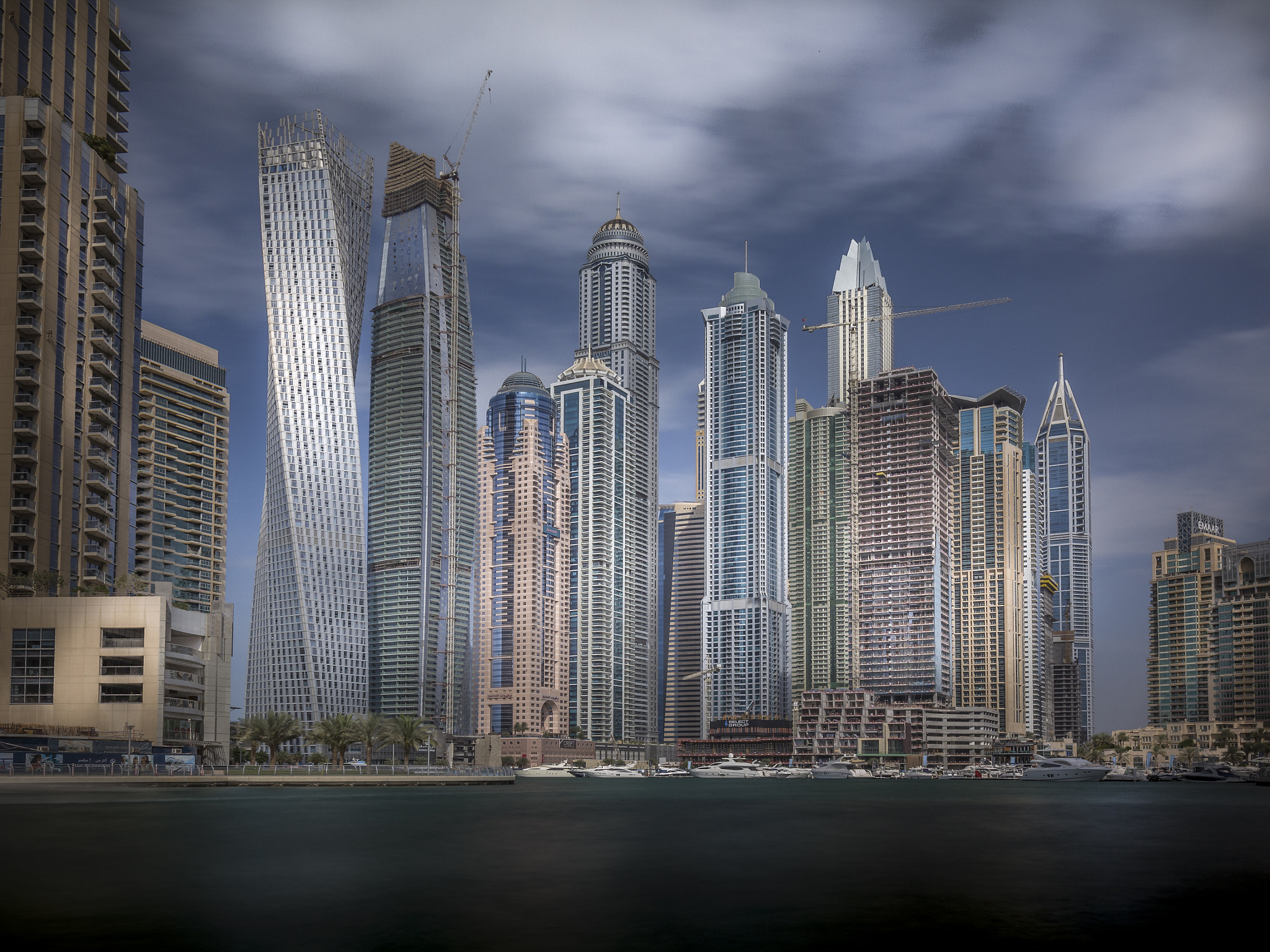 Canon EF 16-35mm F4L IS USM sample photo. Dubai marina, uae photography