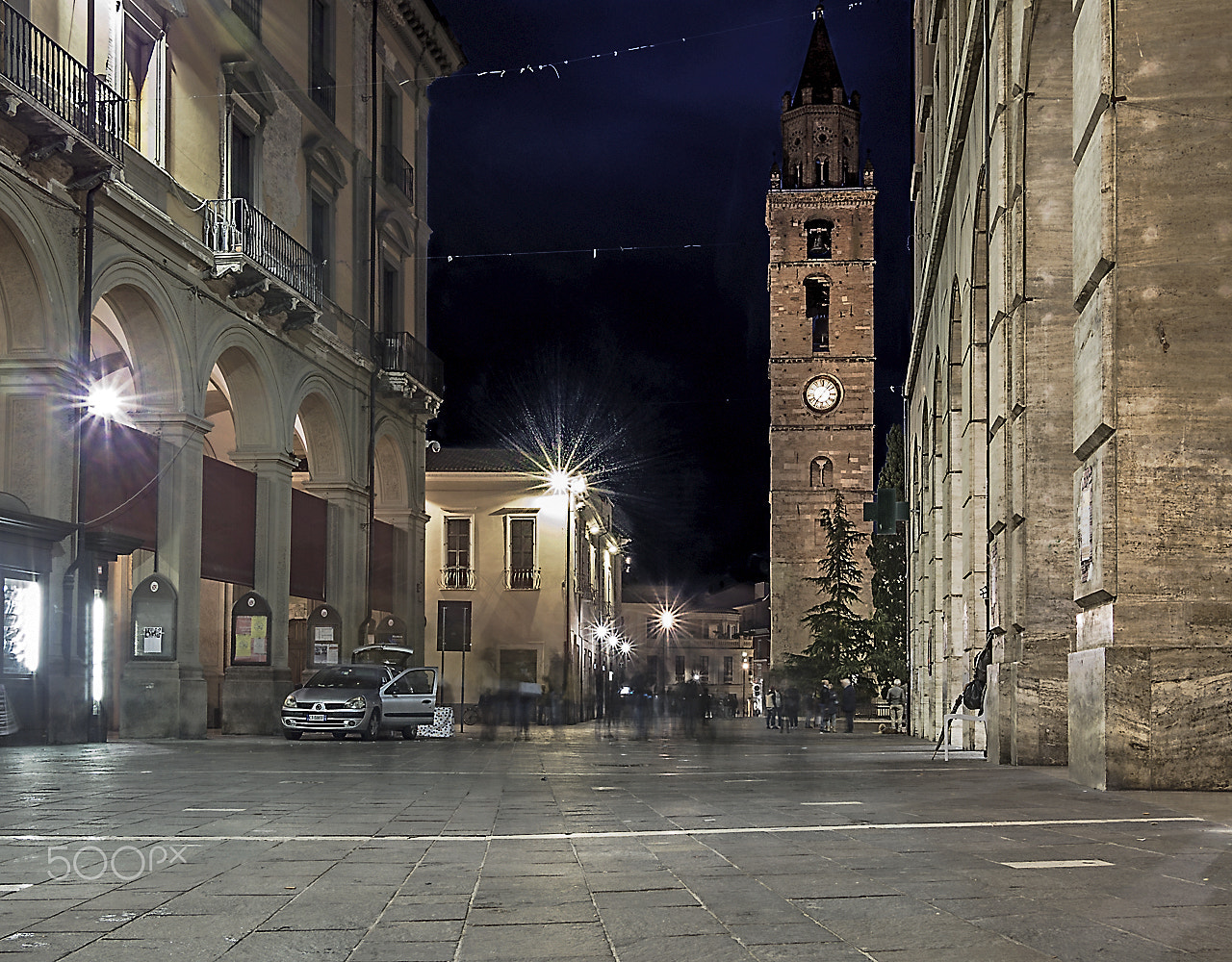 Olympus OM-D E-M10 + LUMIX G 20/F1.7 II sample photo. Teramo without snow photography