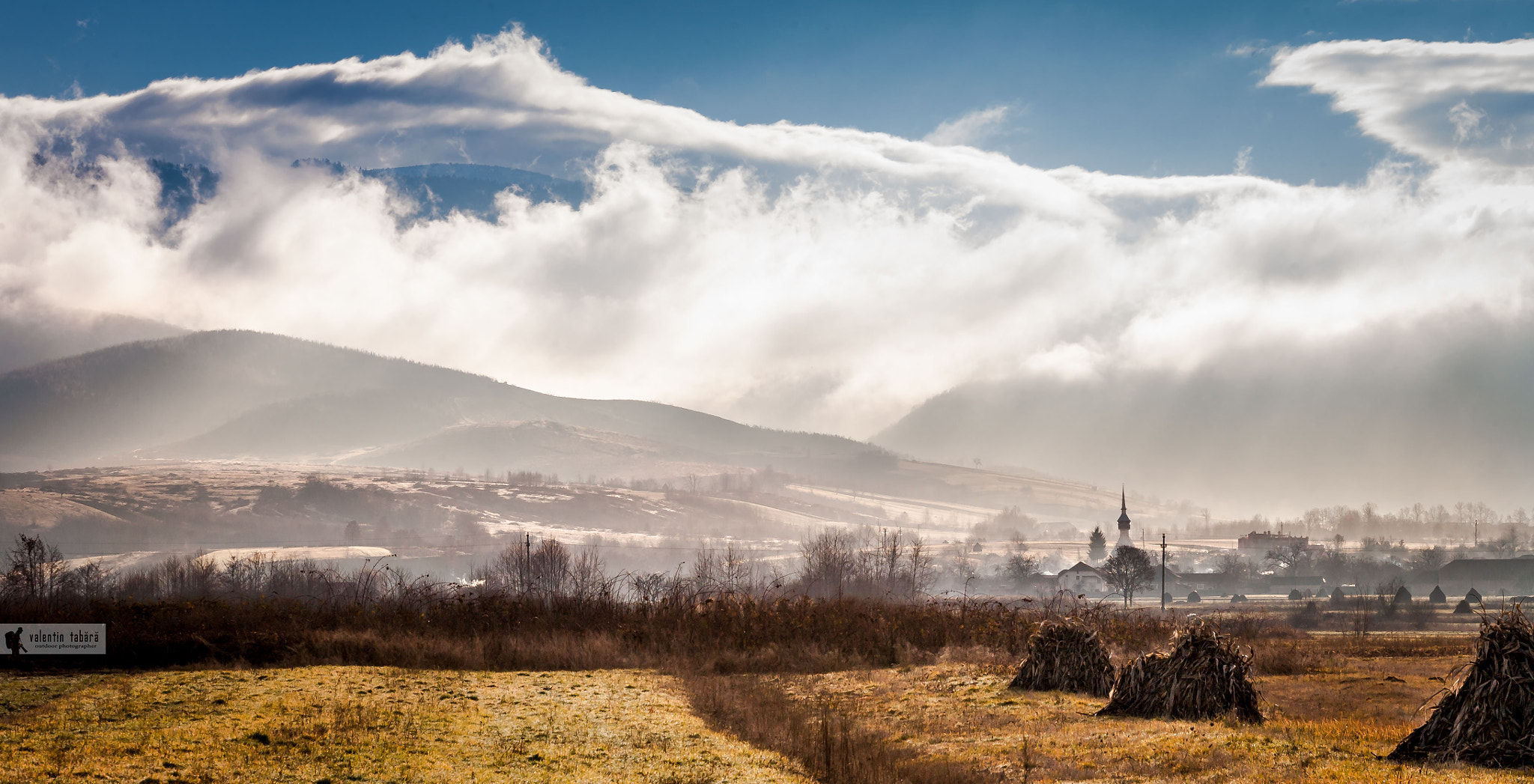 Canon EOS 5D + Canon EF 70-200mm F4L USM sample photo. Distant whispers photography