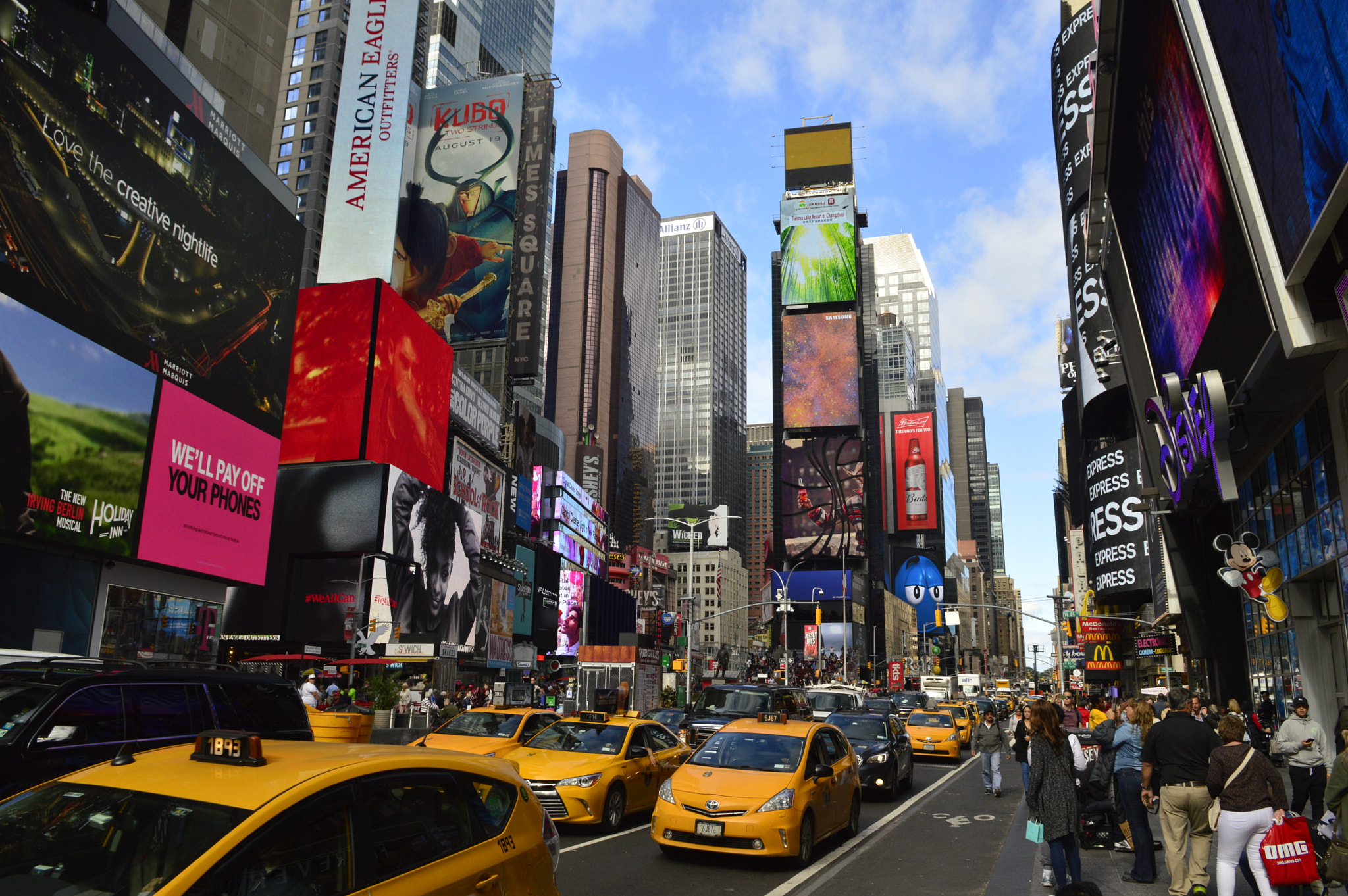 Nikon D3200 sample photo. New york time square photography