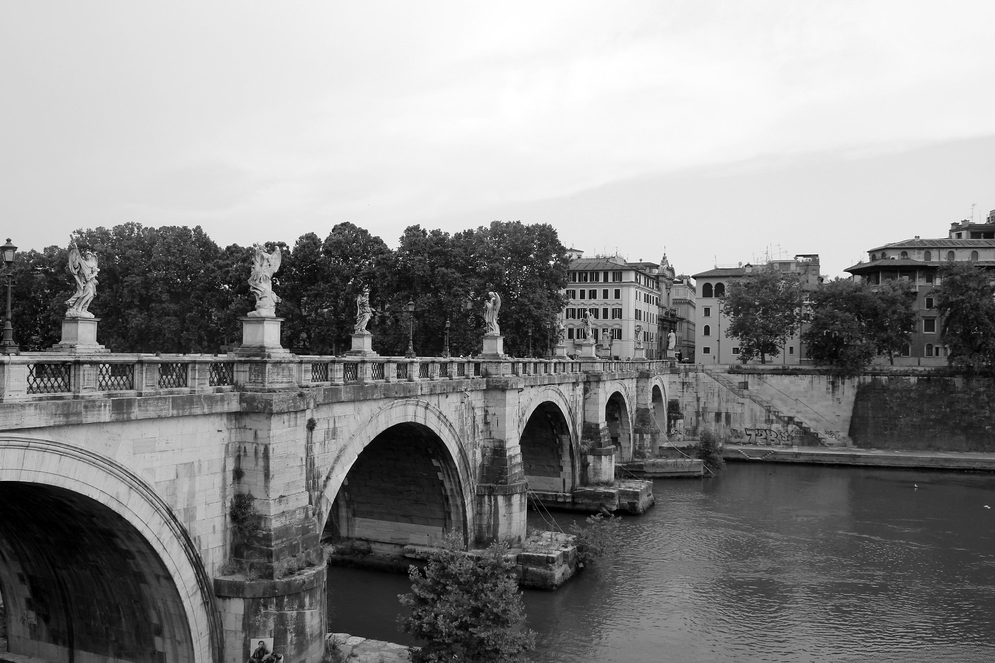 Canon EF-S 18-55mm F3.5-5.6 II sample photo. St angelo bridge photography