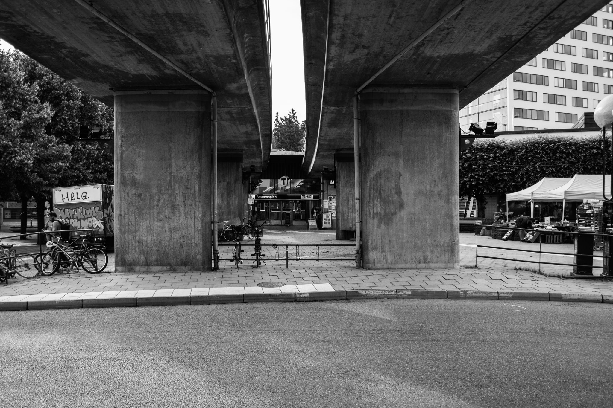 Canon EOS M3 sample photo. Bridge  photography