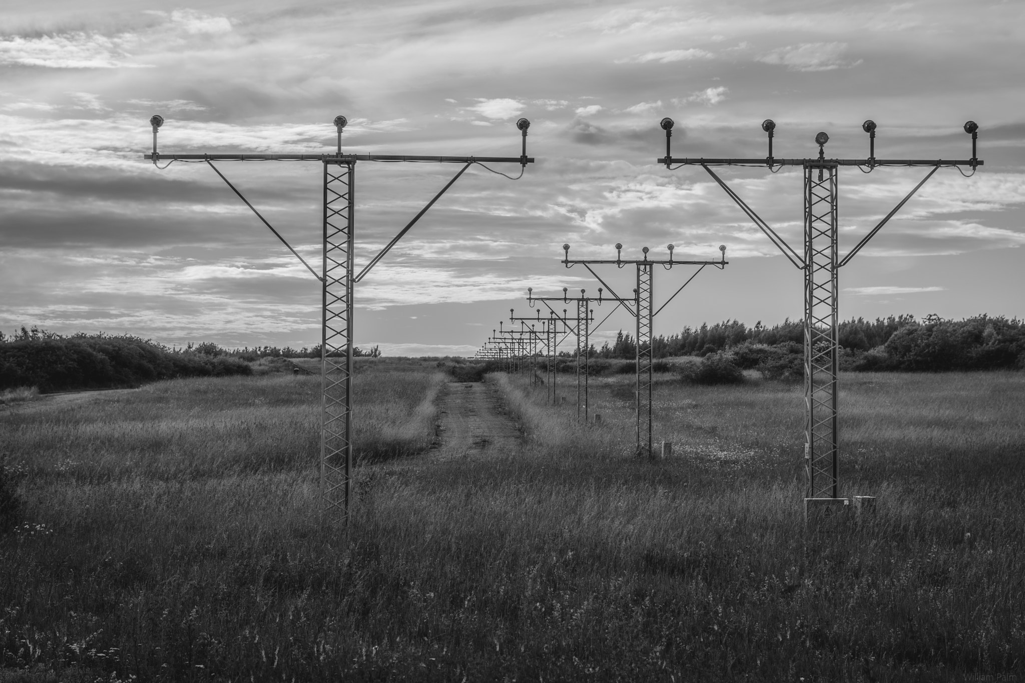 Sony FE 50mm F1.8 sample photo. Approaching airport photography