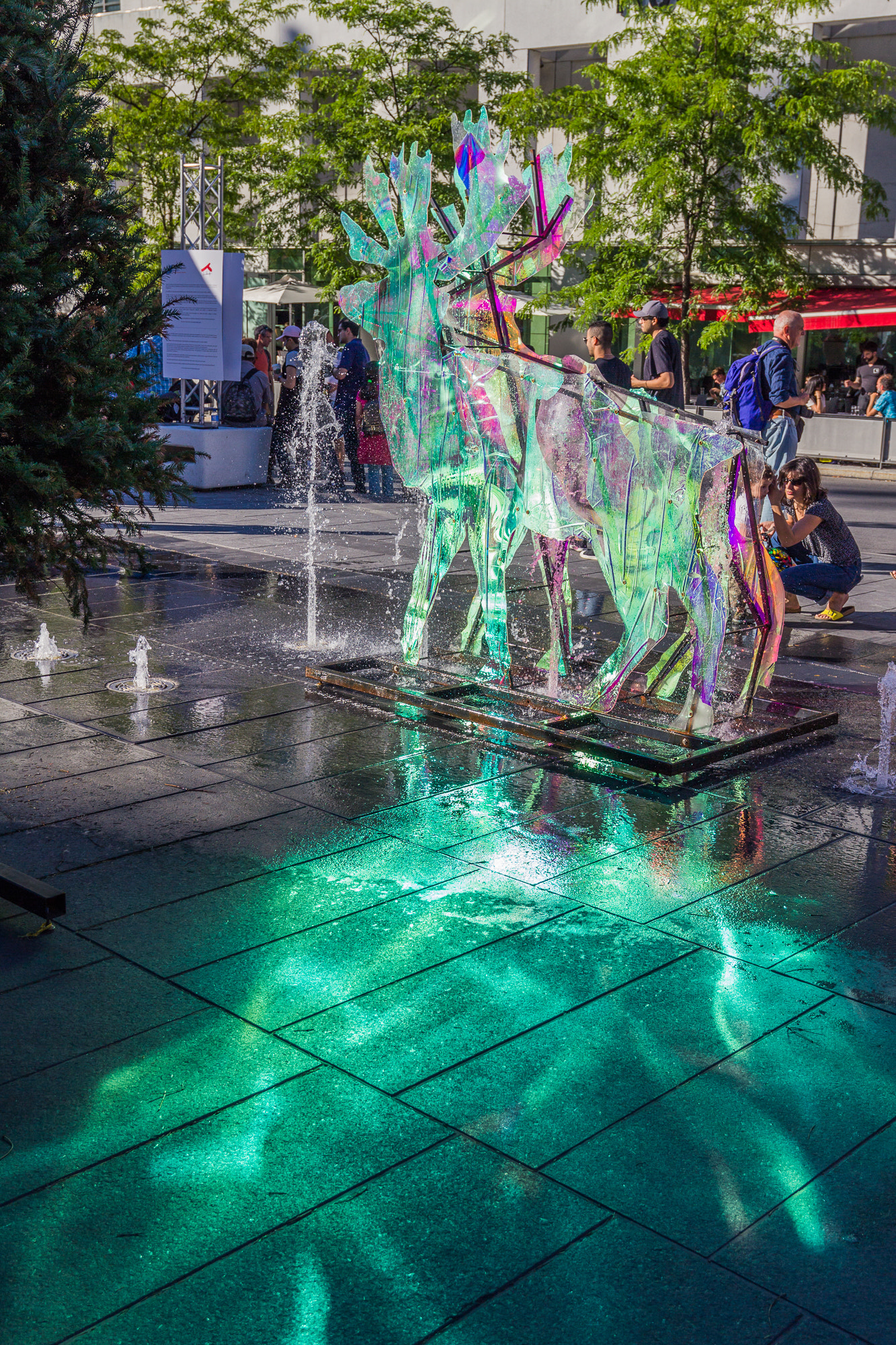 Canon EF 16-35mm F4L IS USM sample photo. Antoine in mtl photography