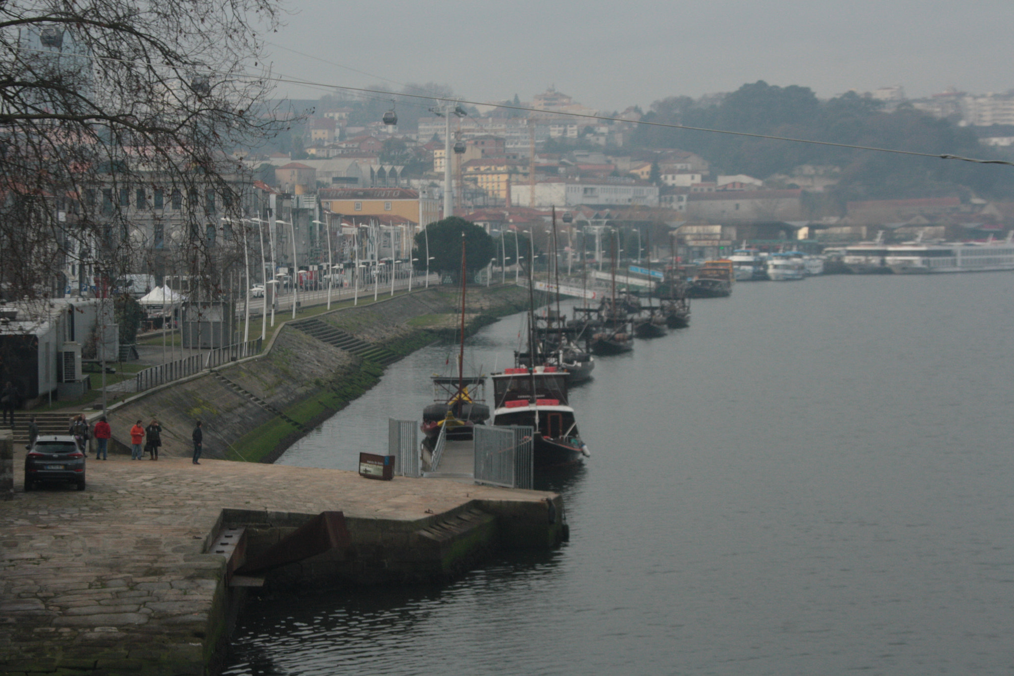 Canon EOS 1000D (EOS Digital Rebel XS / EOS Kiss F) sample photo. By the river photography