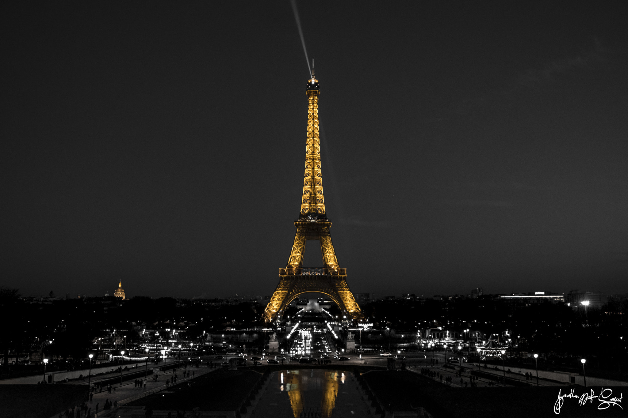 Nikon D5500 sample photo. Eiffel tower nightlight photography