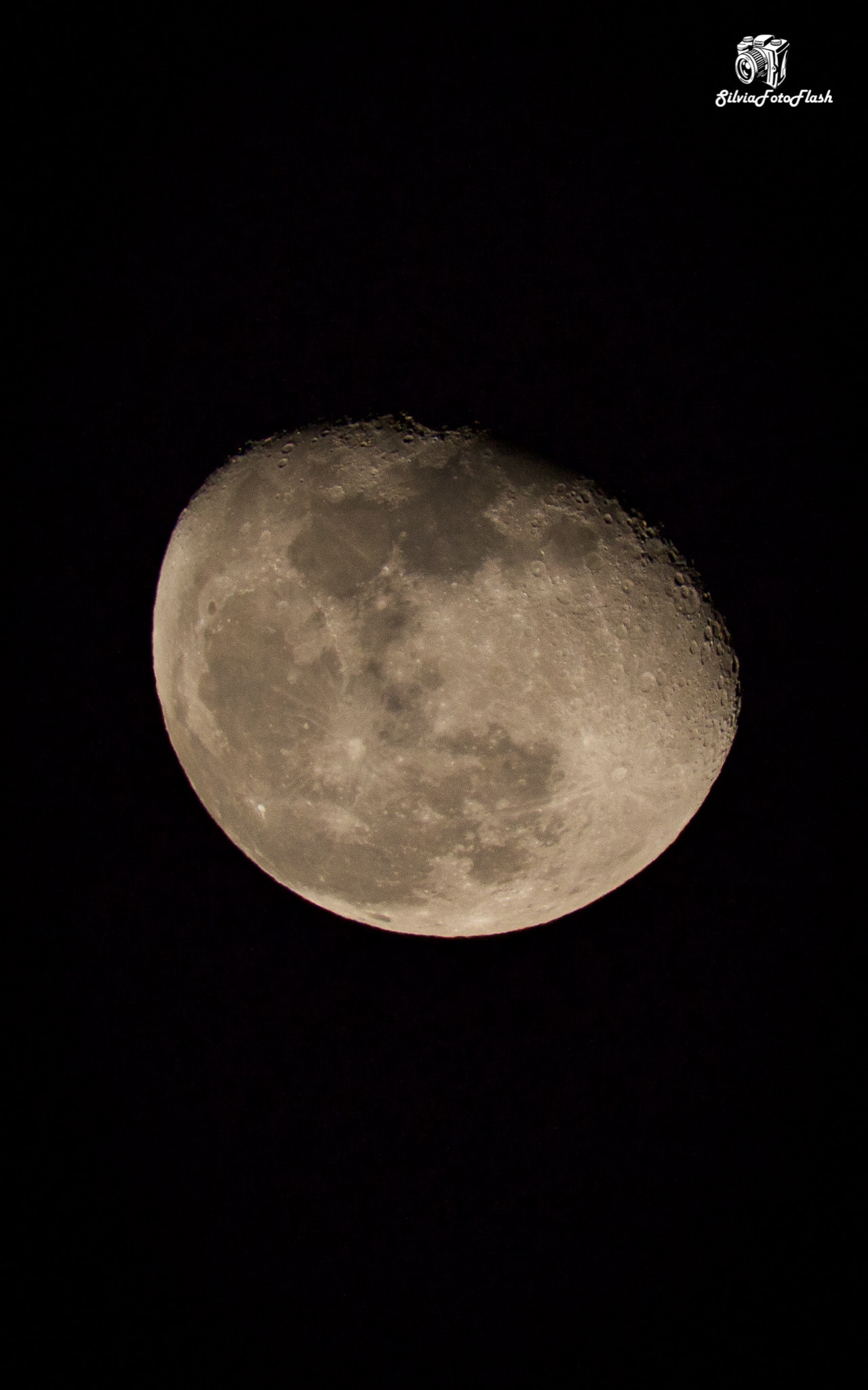 Sigma 150mm f/2.8 EX DG OS HSM APO Macro sample photo. The moon photography