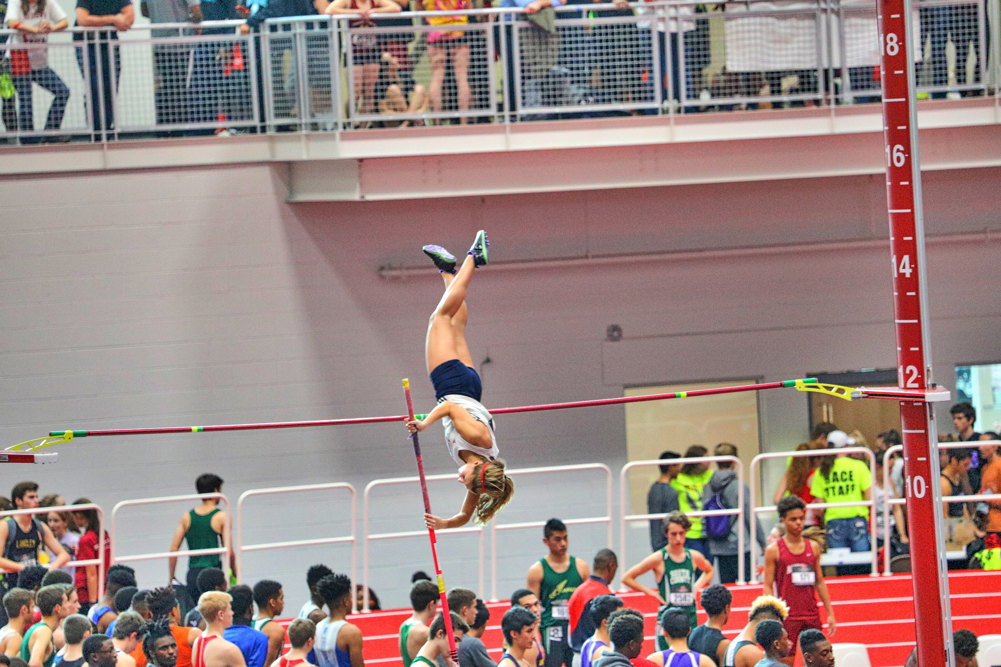 Canon EF 100-400mm F4.5-5.6L IS USM sample photo. Pole vault photography