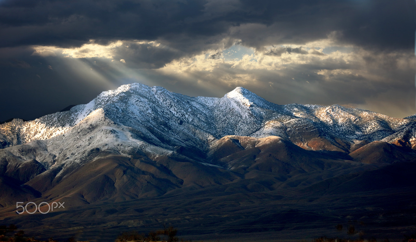 Canon EF 28-300mm F3.5-5.6L IS USM sample photo. Mammoth photography