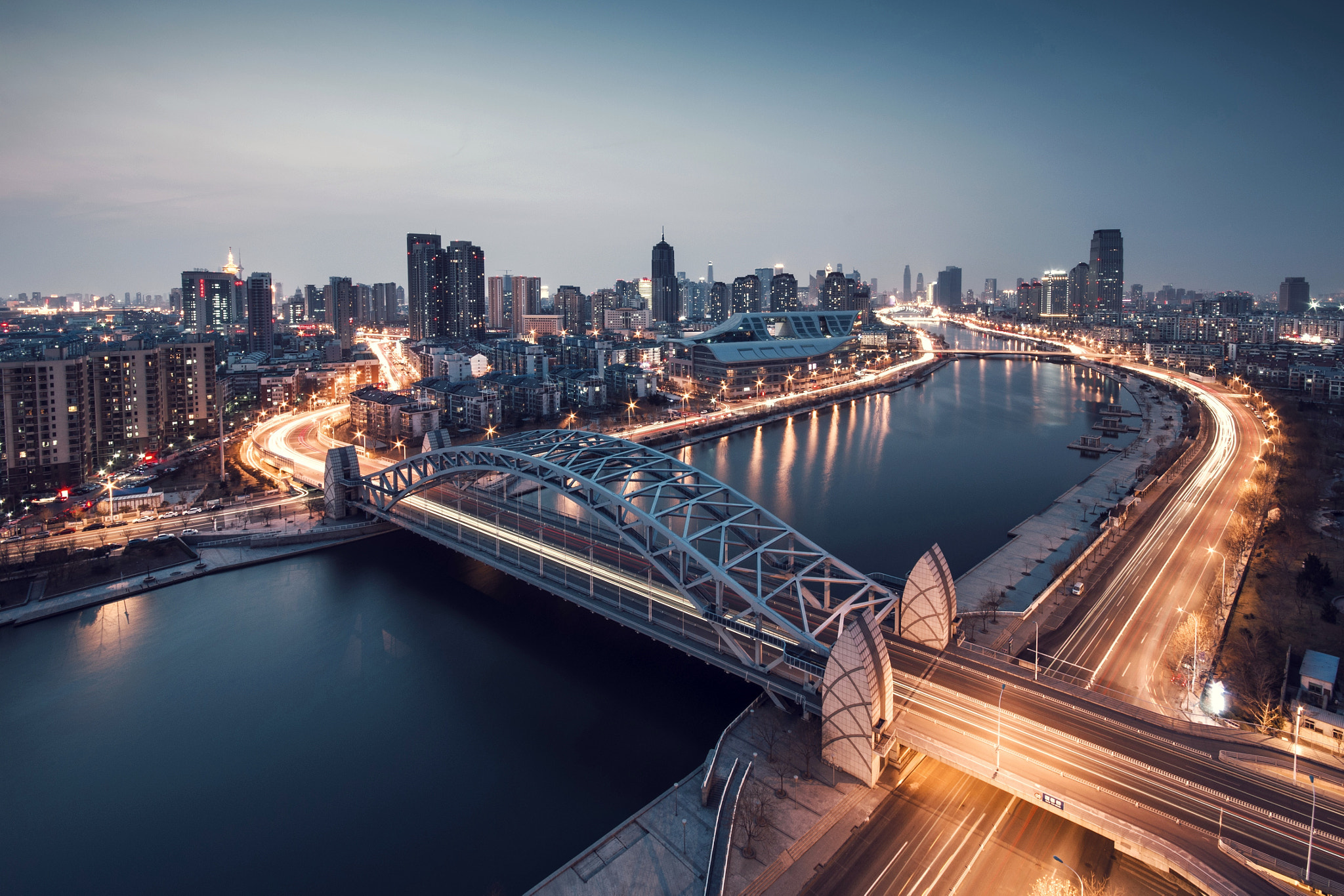 Pentax K-5 II + Sigma AF 10-20mm F4-5.6 EX DC sample photo. 国泰桥夜景 photography