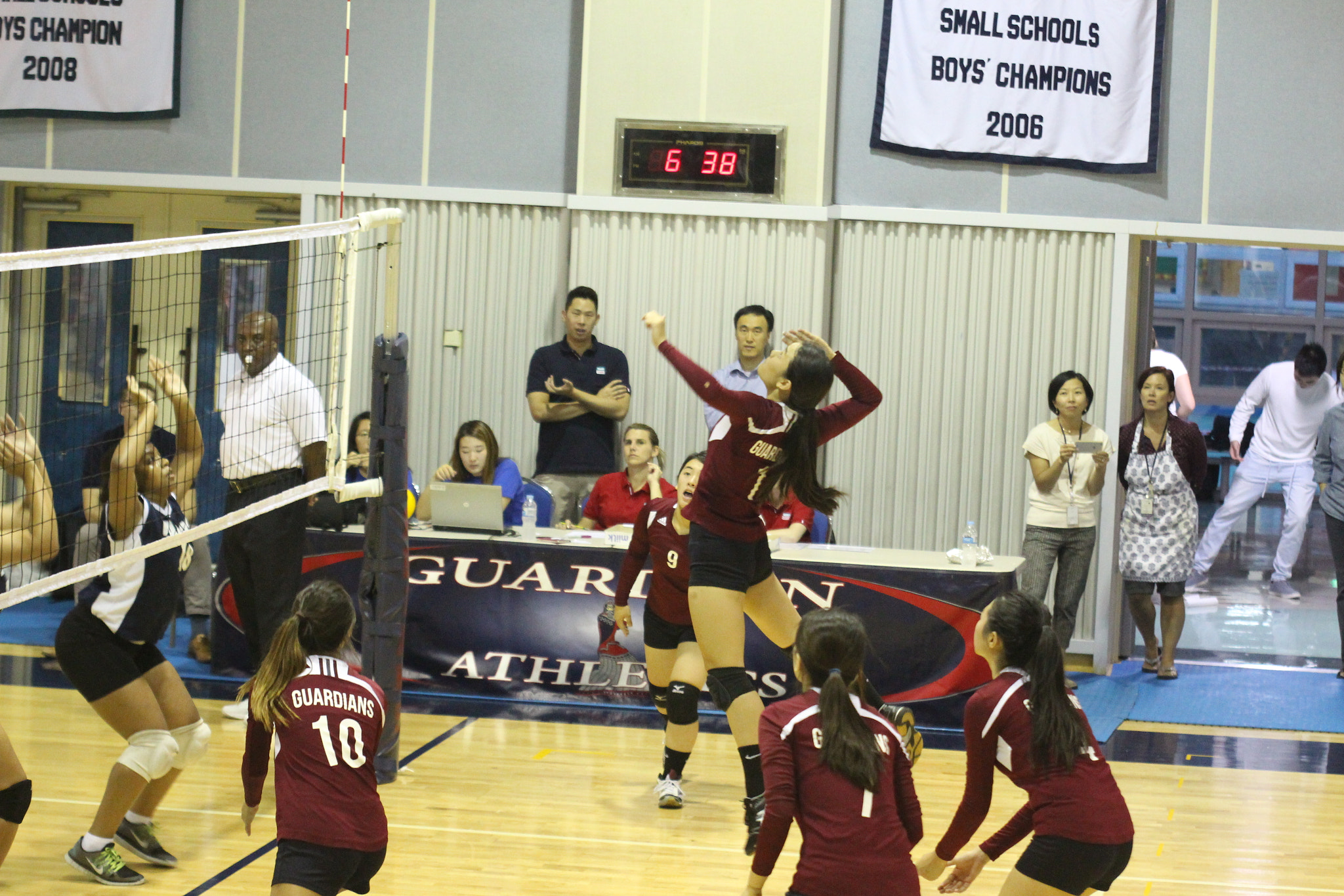 Sigma 70-200mm F2.8 EX DG OS HSM sample photo. Serving up some volleyball #3 photography