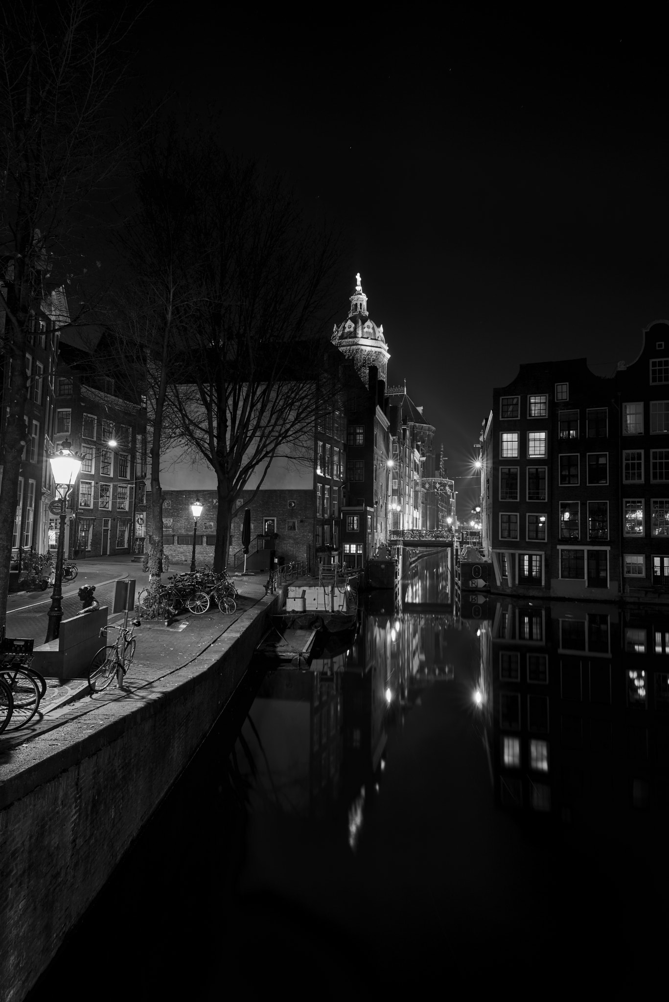 Tamron SP 15-30mm F2.8 Di VC USD sample photo. Night canals.  photography
