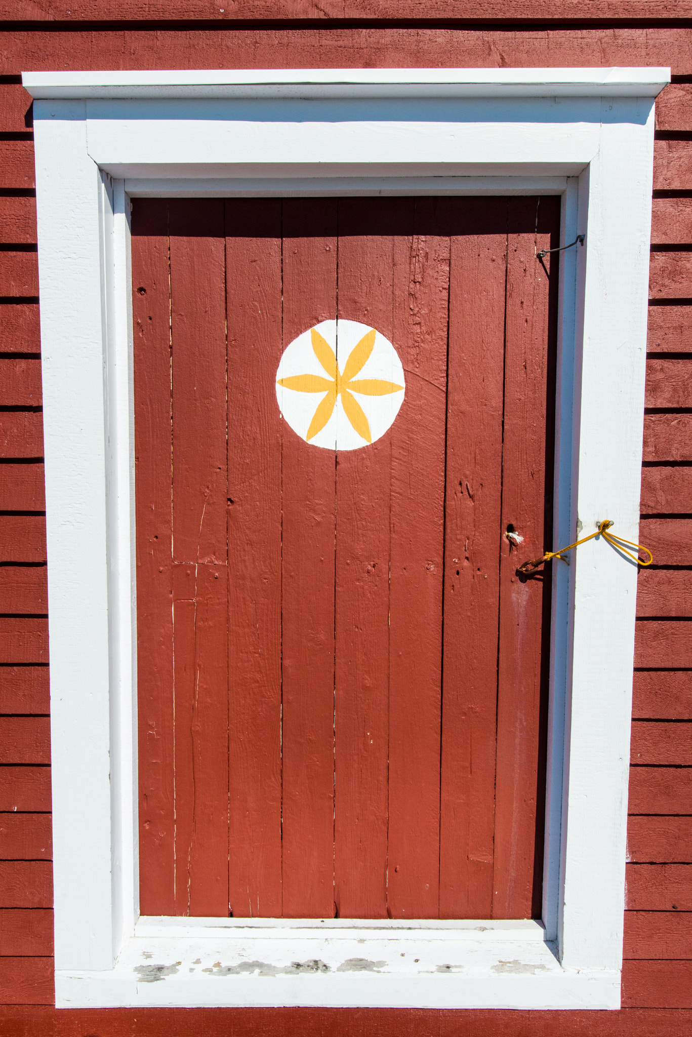 Tokina AT-X 16-28mm F2.8 Pro FX sample photo. Stage door photography