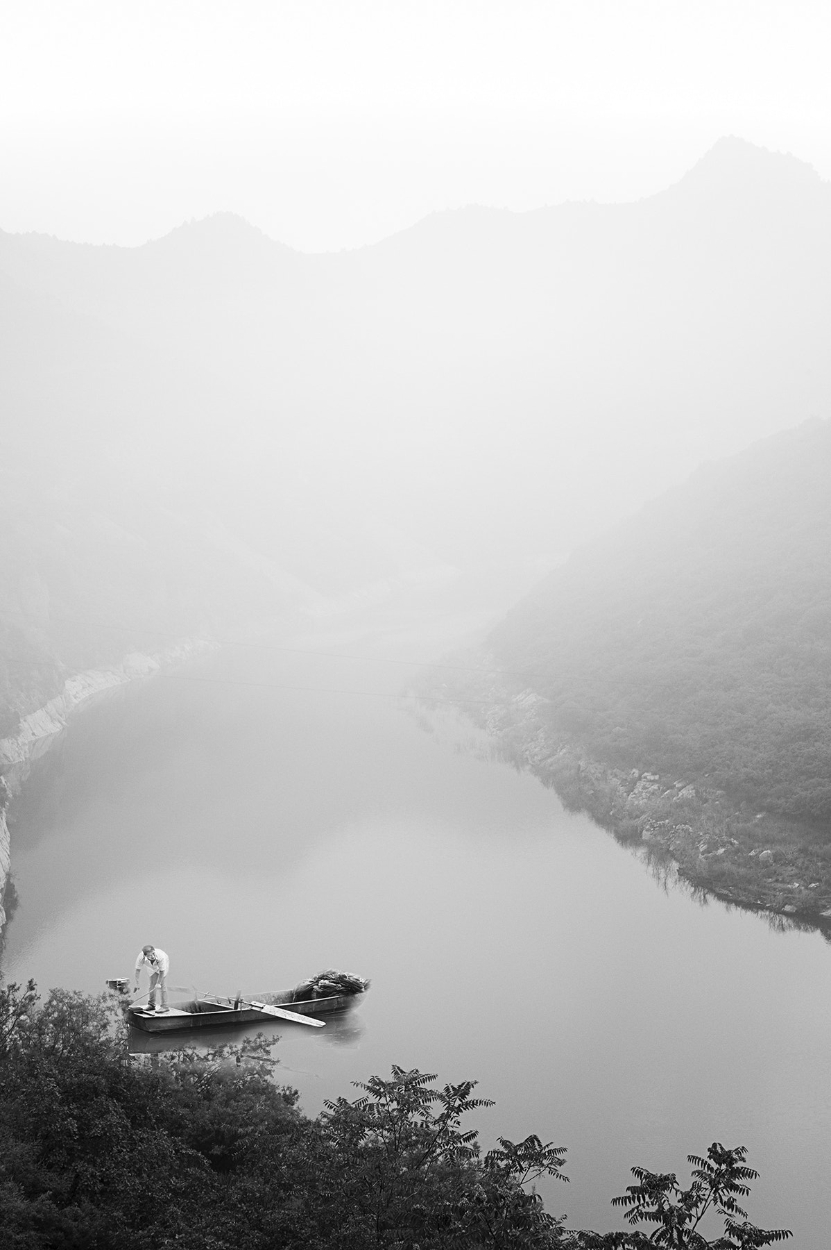 Leica Noctilux-M 50mm F0.95 ASPH sample photo. Fishing photography