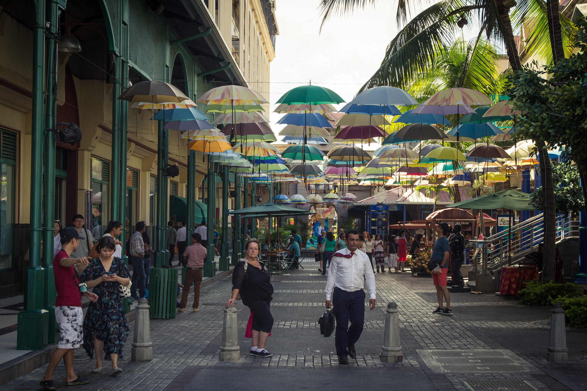 Canon EOS 600D (Rebel EOS T3i / EOS Kiss X5) + Sigma 17-70mm F2.8-4 DC Macro OS HSM sample photo. Port louis, mauritius photography