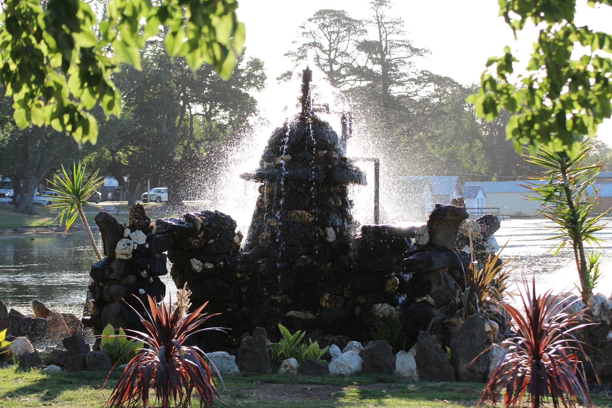 Tamron SP 35mm F1.8 Di VC USD sample photo. Lake fountain photography