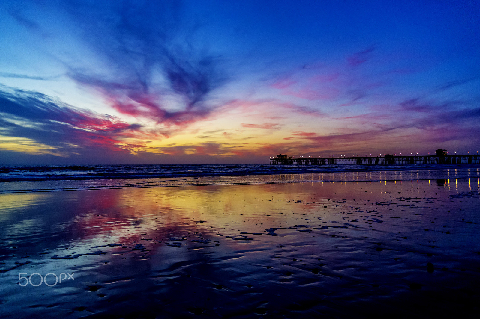 Nikon D3S sample photo. Reflections at sunset in oceanside - january 15, 2017 photography