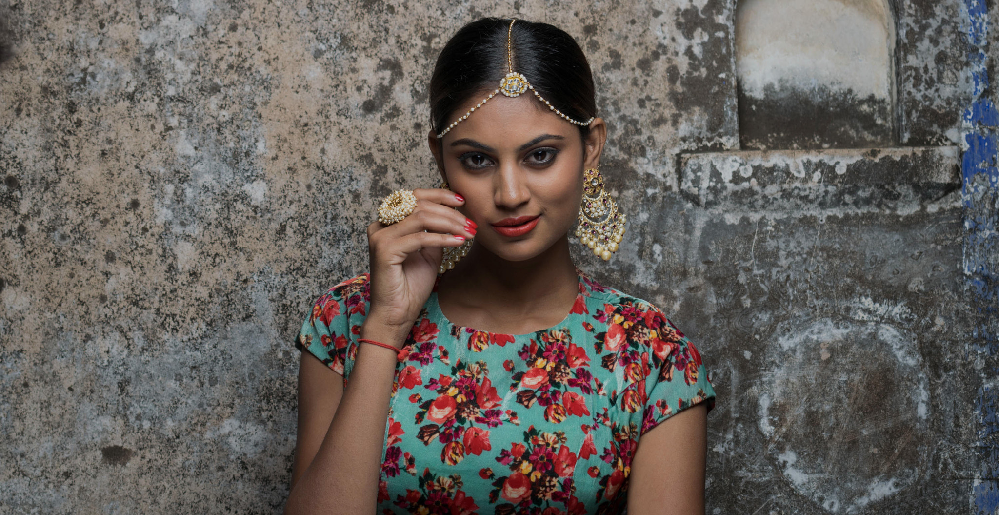 Nikon AF-S Nikkor 70-200mm F2.8G ED VR II sample photo. Indian beauty photography