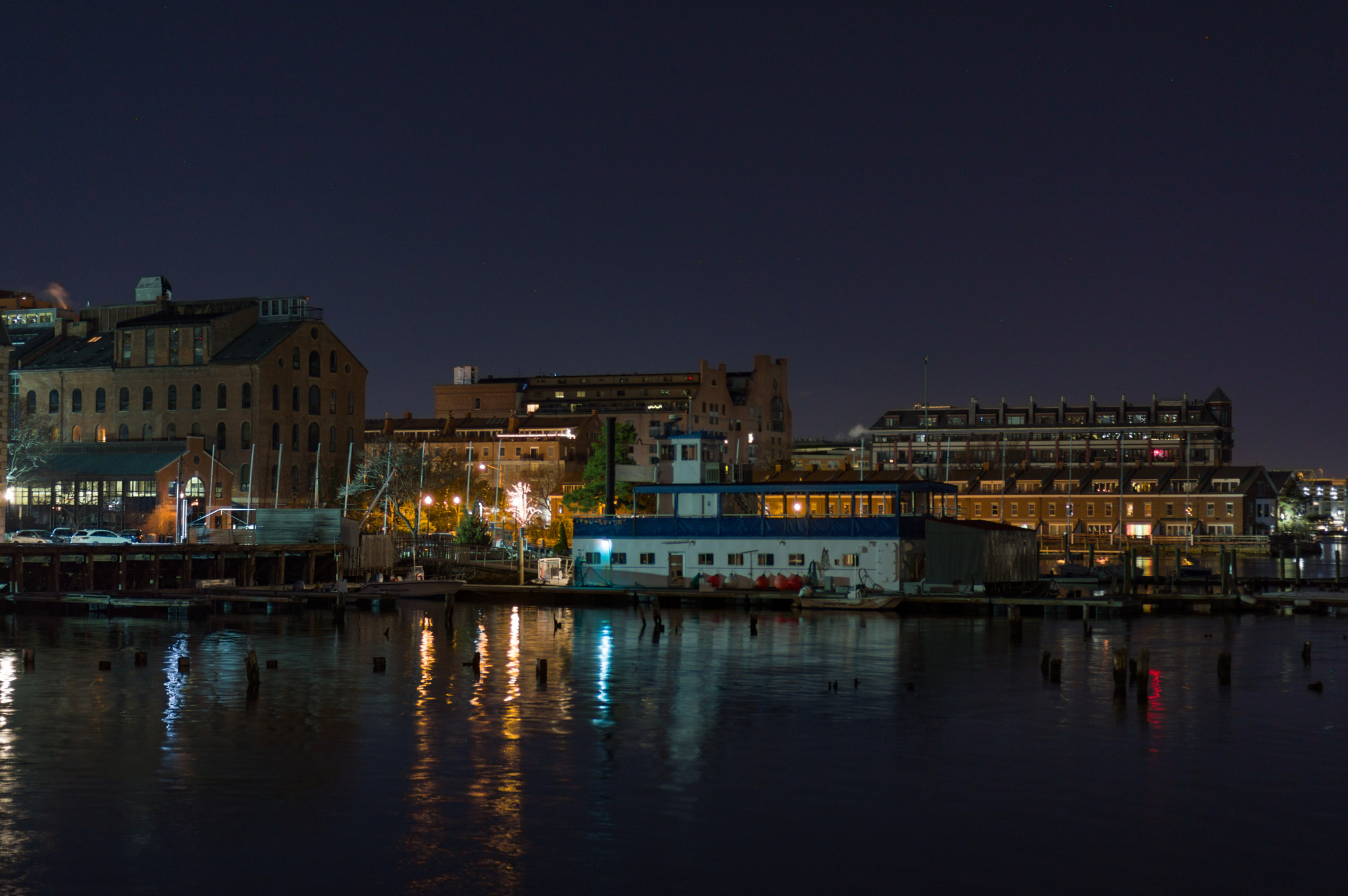 Pentax K-3 II sample photo. Lewis wharf photography