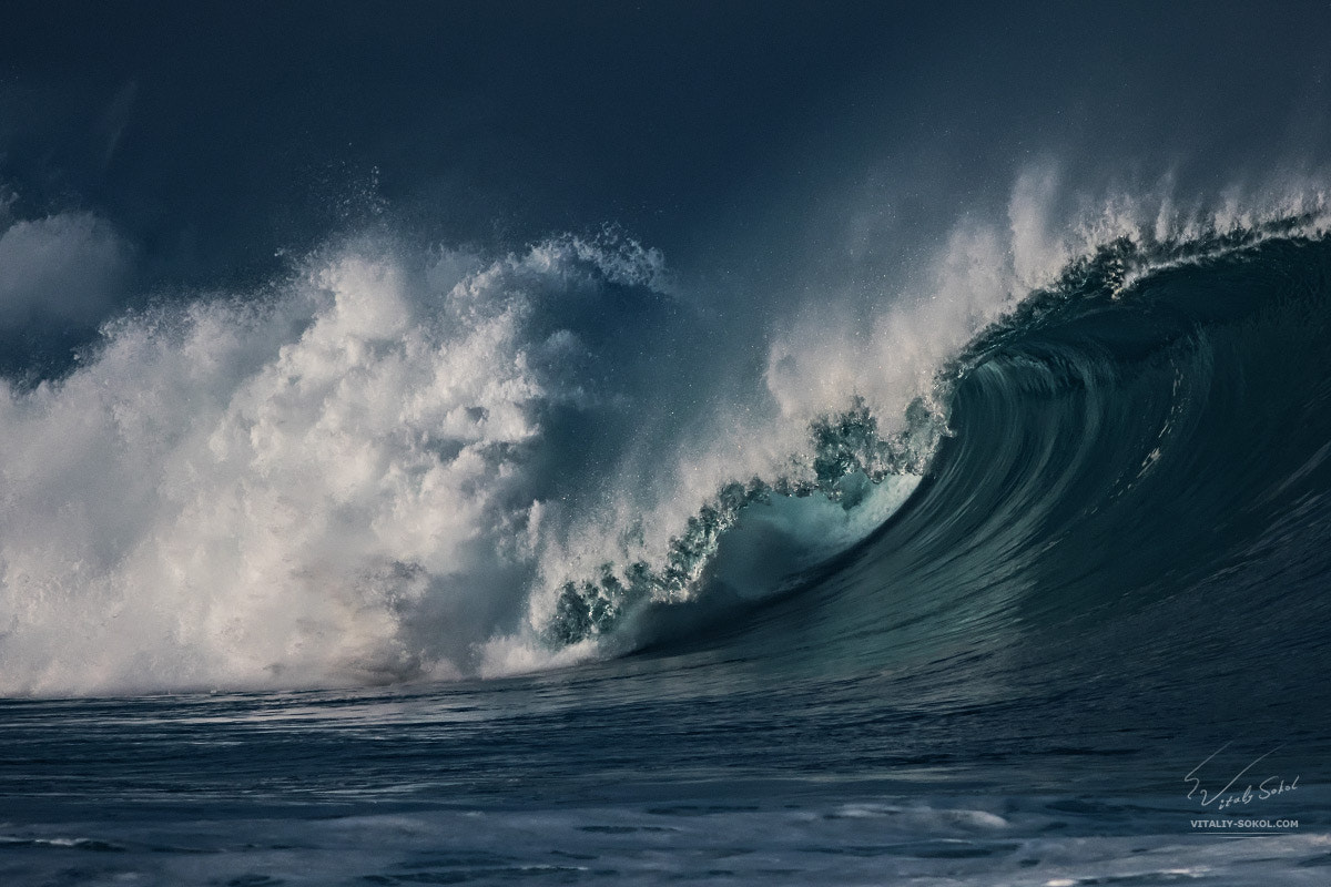 Canon EF 70-200mm F2.8L USM sample photo. Shorebreak photography