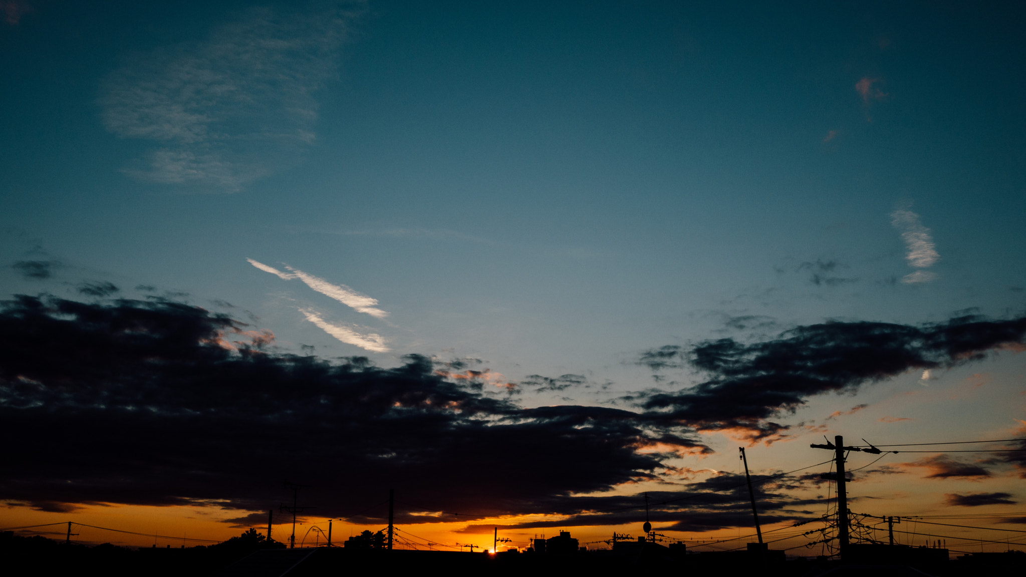 Olympus OM-D E-M10 + Olympus M.Zuiko Digital 17mm F1.8 sample photo. Chiba sunset photography