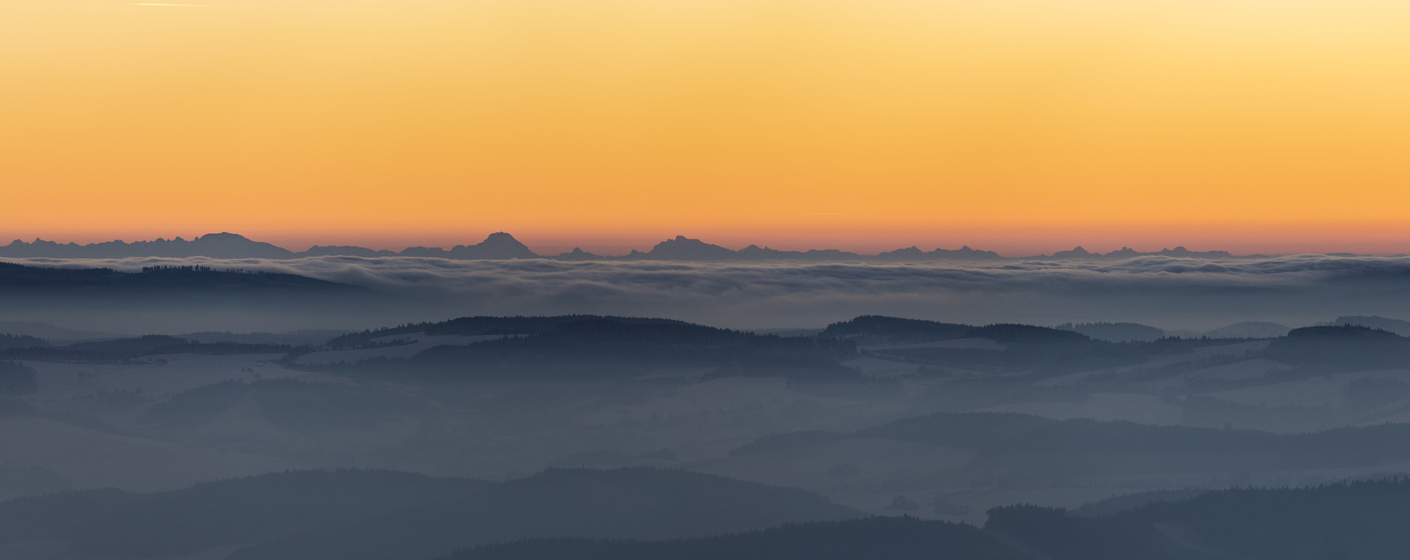 Canon EF 300mm F4L IS USM sample photo. Panorama of alps photography