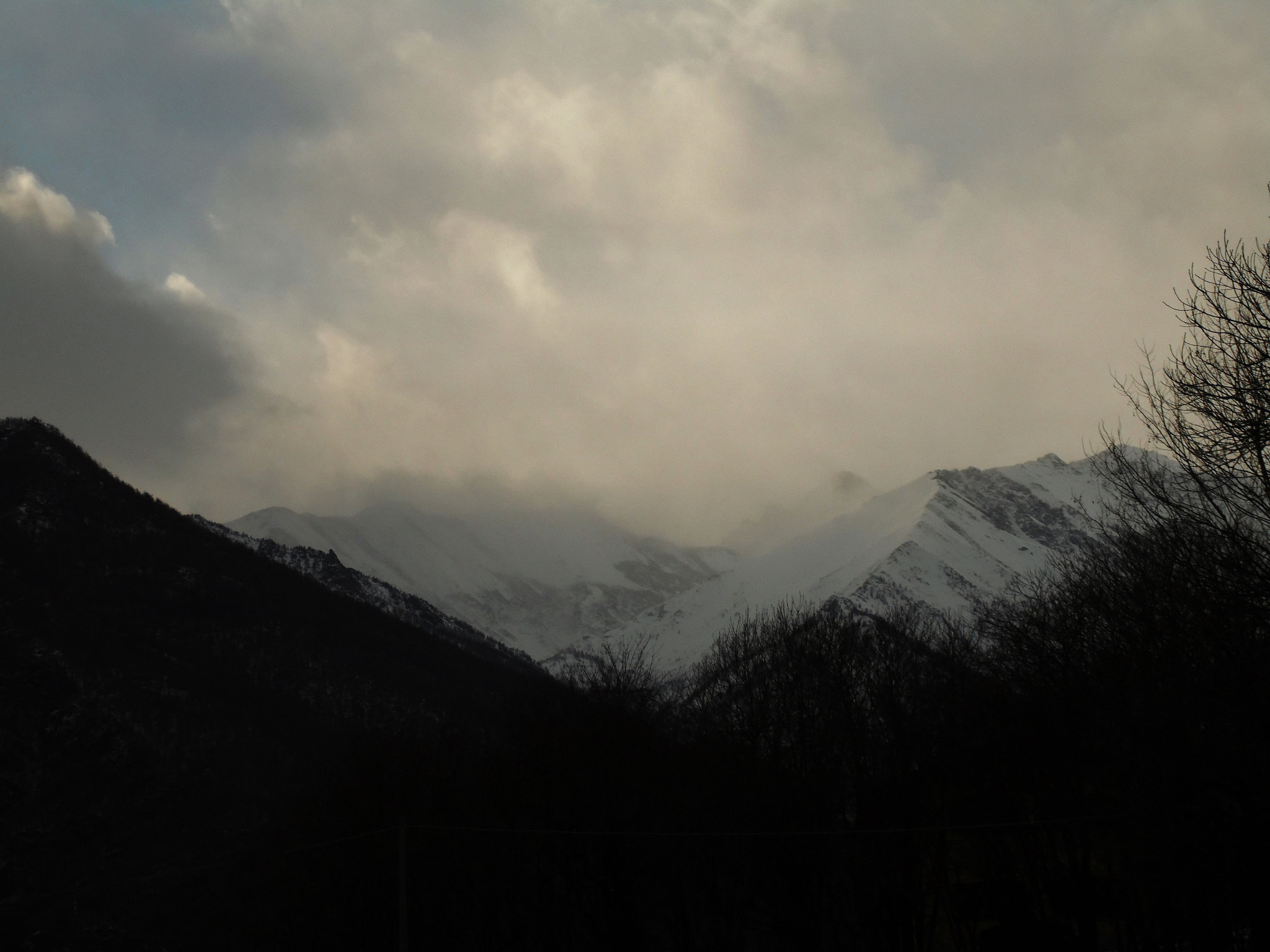 Samsung WB110/  WB111 sample photo. Snowsorm in the alps photography